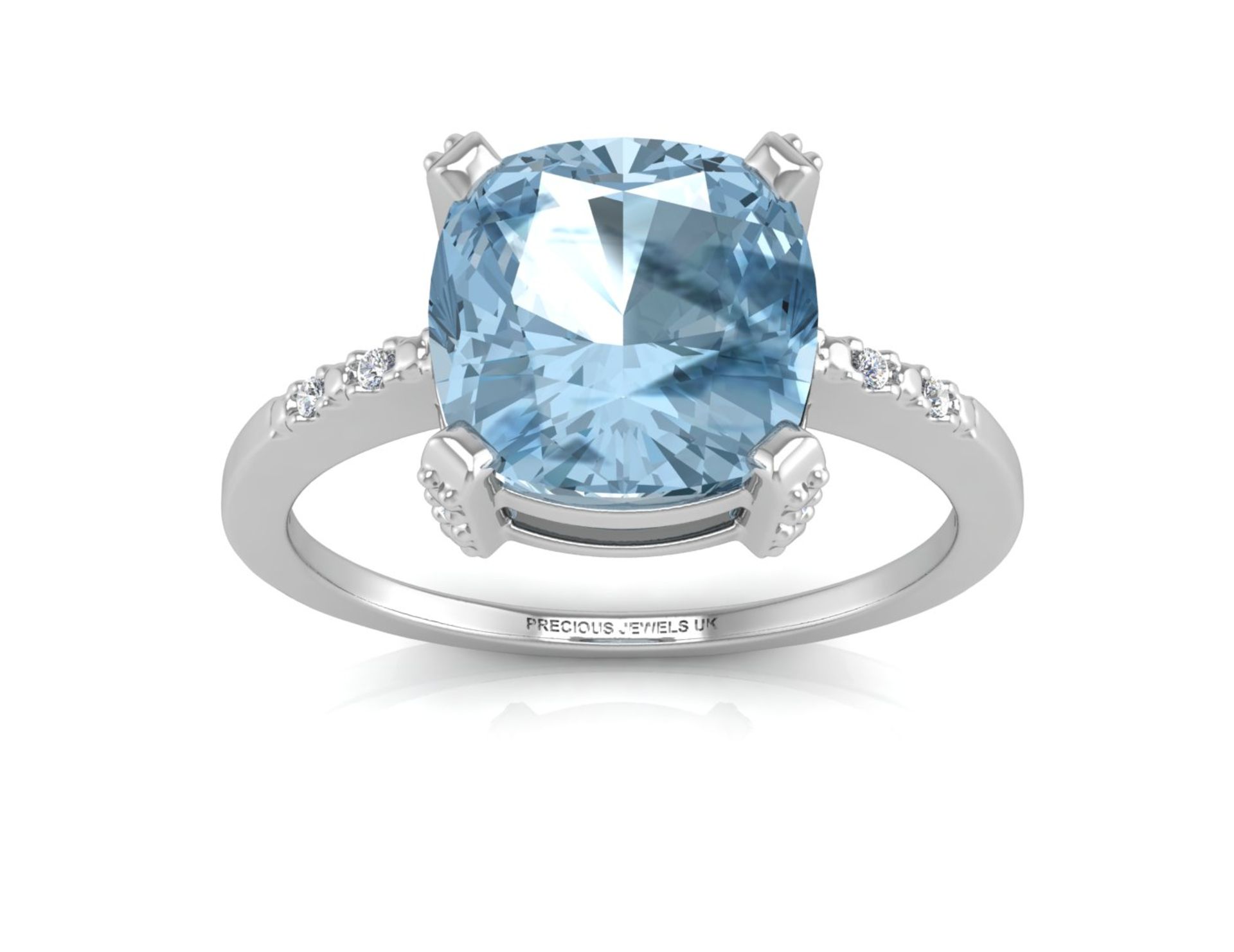 9ct White Gold Diamond And Blue Topaz Ring 0.04 Carats - Valued by GIE £1,620.00 - 9ct White Gold - Image 3 of 5