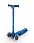 RRP £149.00 Maxi Micro Foldable Deluxe LED Scooter