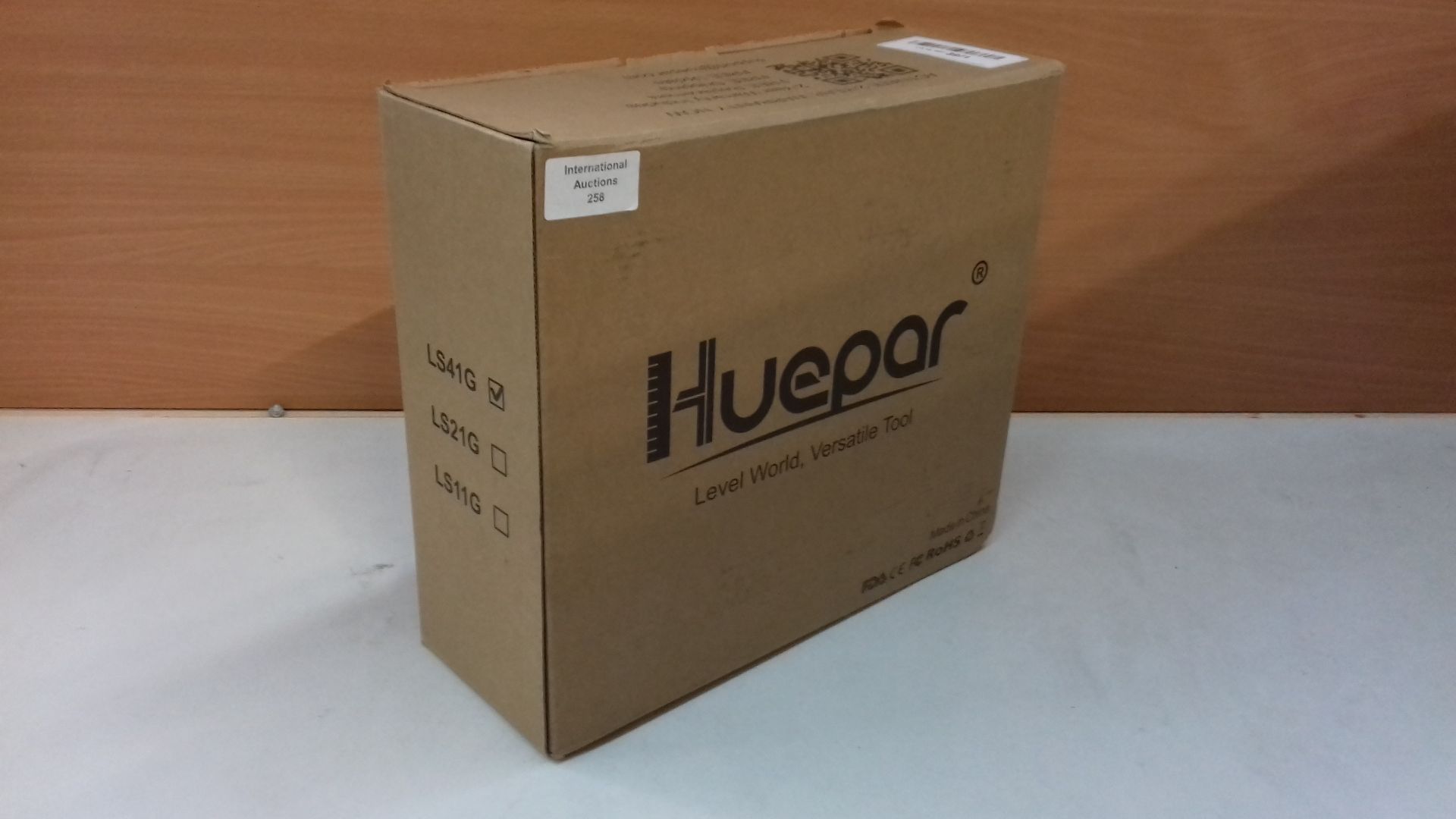 RRP £149.99 Huepar Multi-Line Laser Level-Four Vertical and One - Image 2 of 2
