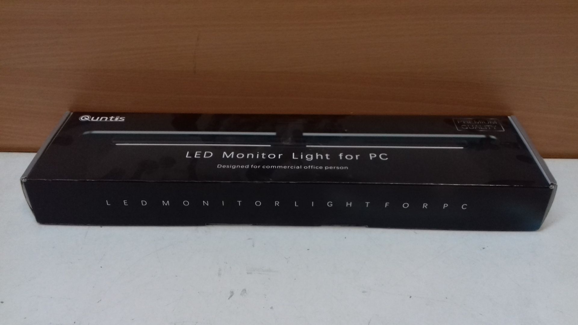 RRP £35.99 Quntis Computer Monitor Lamp Auto-Dimming - Image 2 of 2