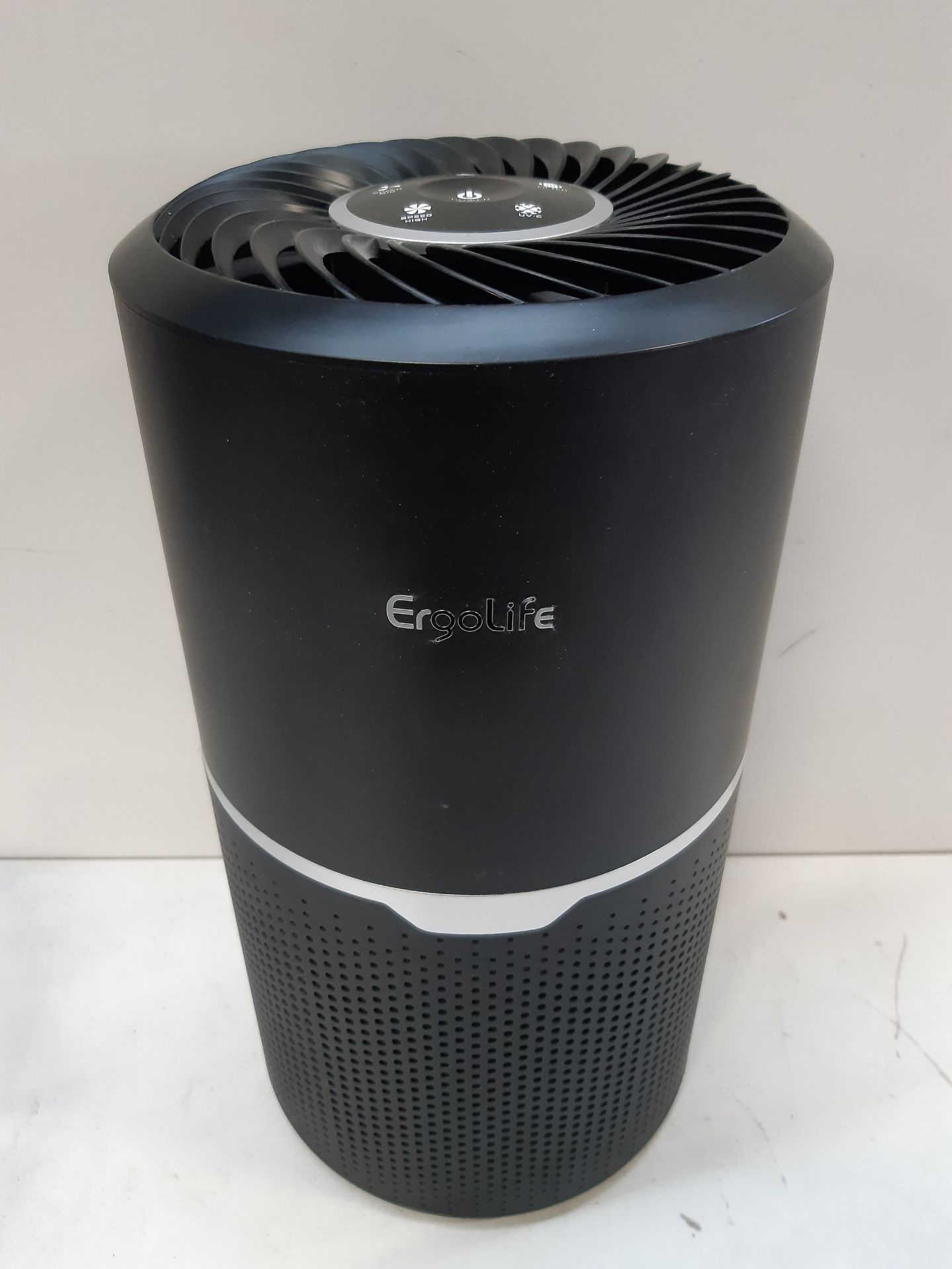 RRP £29.99 ERGO LIFE Air Purifier for Allergies with True HEPA - Image 2 of 2