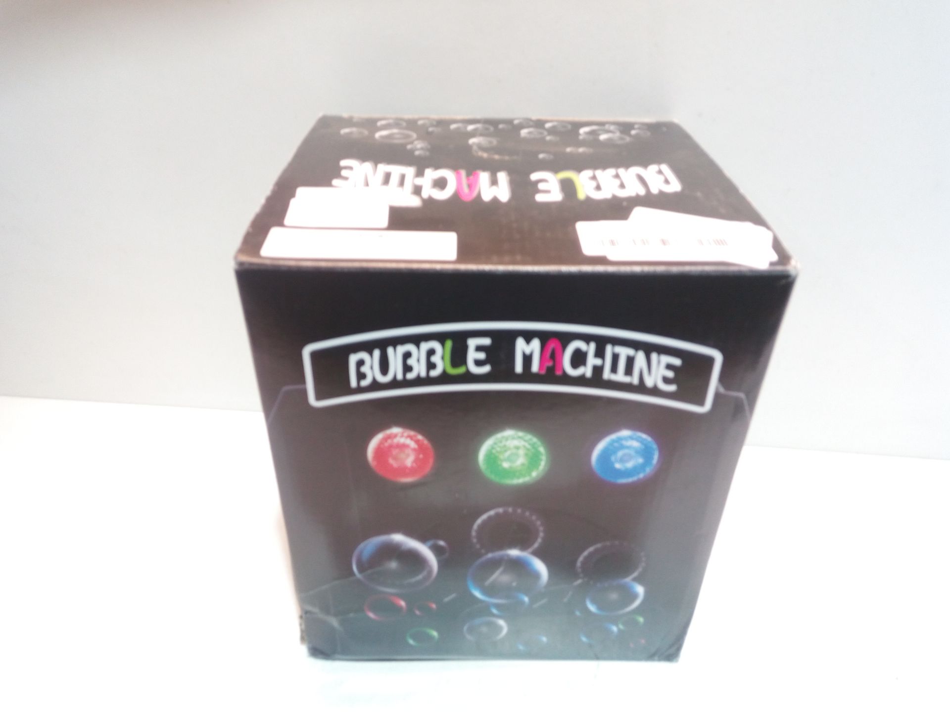 RRP £36.98 AONCO Bubble Machine with Led Lights - Image 2 of 2