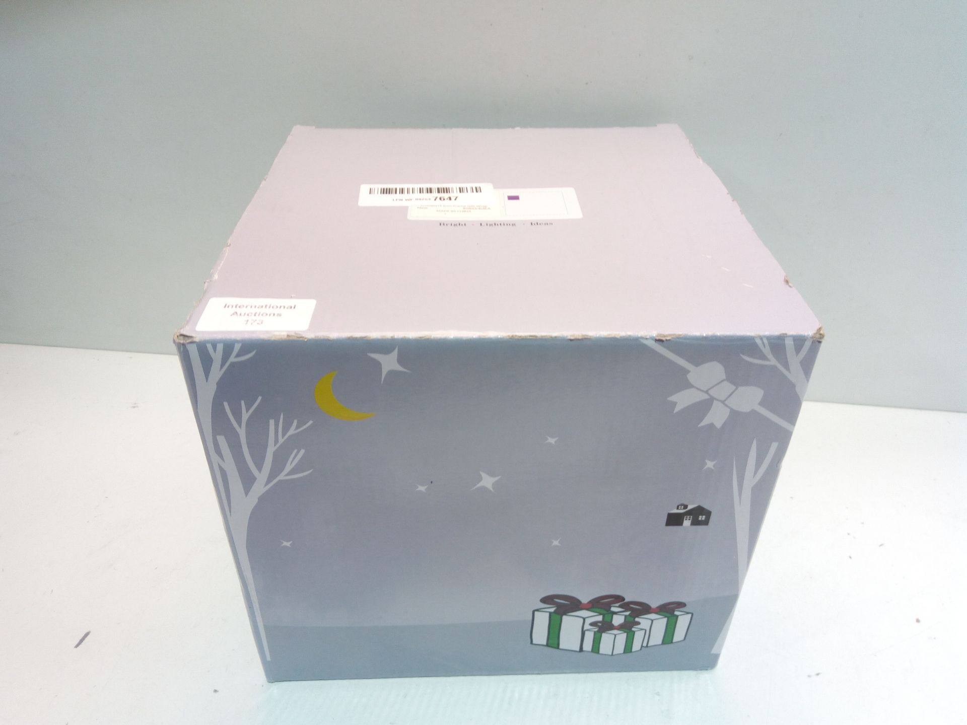 RRP £42.98 EAMBRITE 3PK Light up Present Boxes Silver Gift Boxes - Image 2 of 2