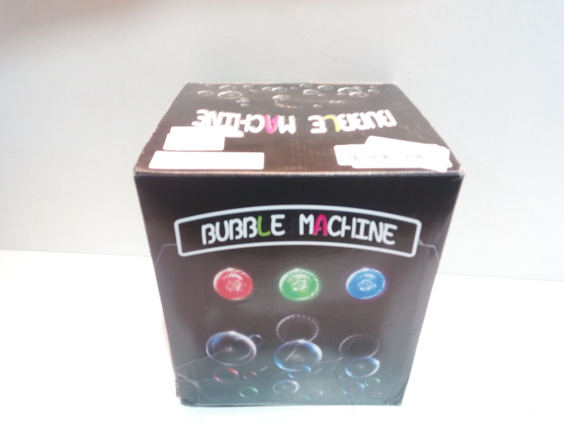 RRP £36.98 AONCO Bubble Machine with Led Lights - Image 2 of 2