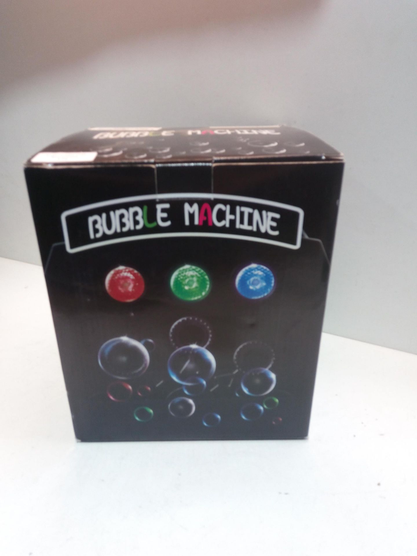 RRP £36.98 AONCO Bubble Machine with Led Lights - Image 2 of 2