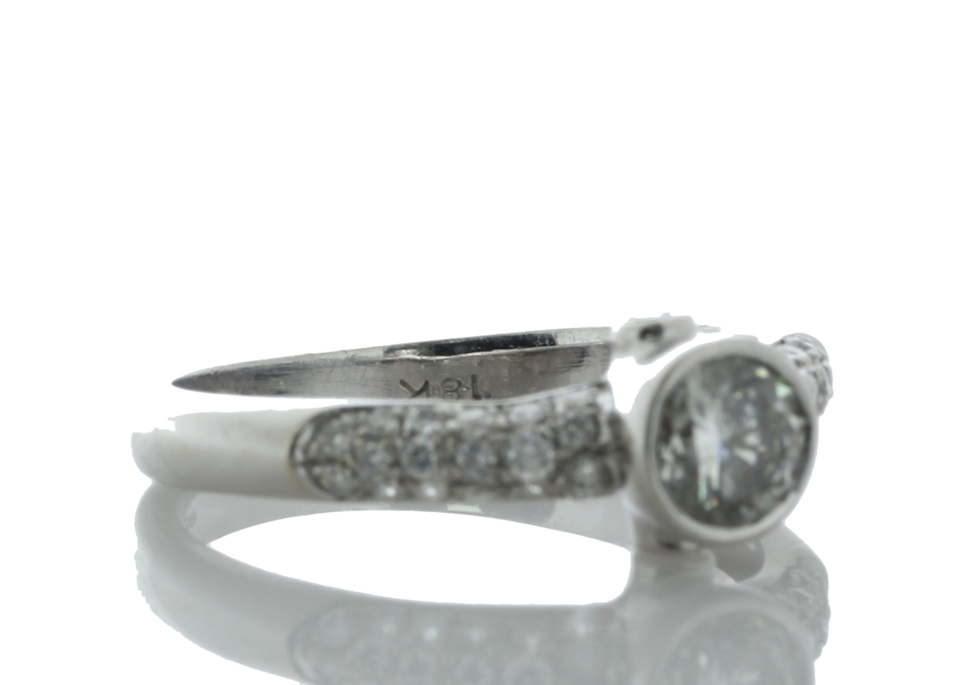 18ct White Gold Single Stone Prong Set With Stone Set Shoulders Diamond Ring (0.56) 0.70 Carats - - Image 2 of 6