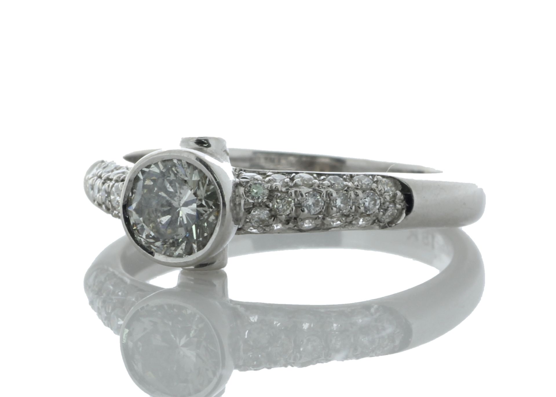 18ct White Gold Single Stone Prong Set With Stone Set Shoulders Diamond Ring (0.56) 0.70 Carats - - Image 3 of 6