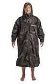 RRP £119.99 Frostfire Moonwrap - Adult Waterproof Changing Robe - Camo (Large)