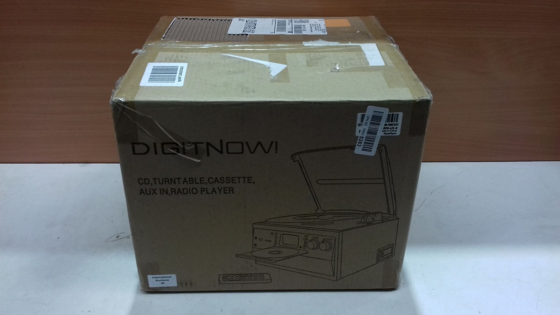RRP £119.99 DIGITNOW! Bluetooth Vinyl Record Player Turntable - Image 2 of 2