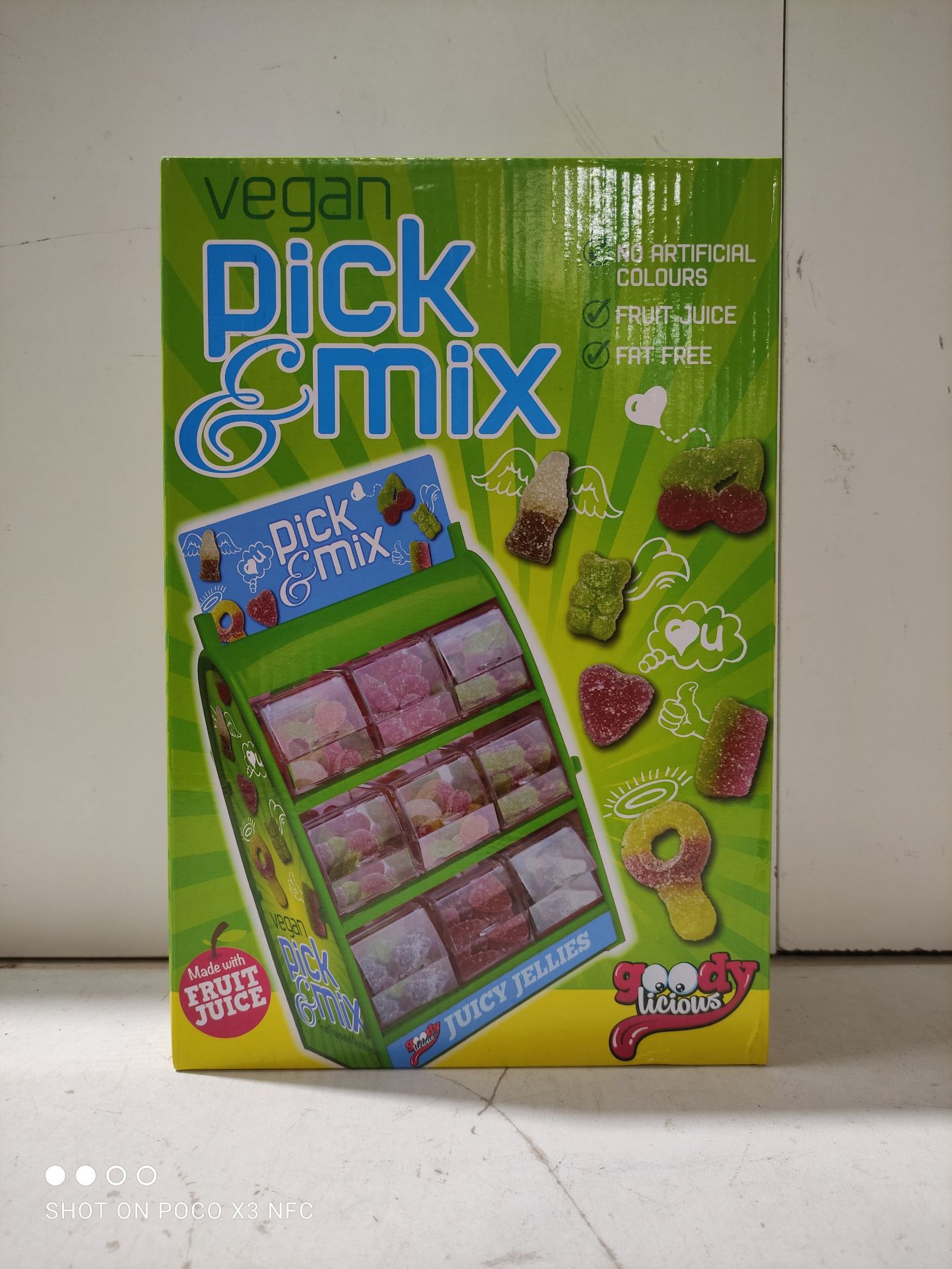 RRP £15.98 Goody Licious Vegan Pick and Mix Shop Stand with 9 Vegan Sweet Options - Image 2 of 2