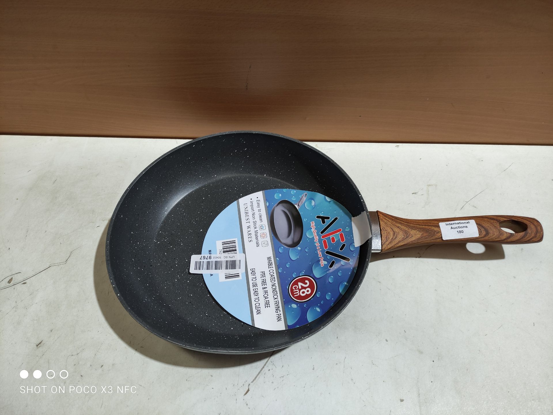 RRP £18.98 Non-Stick Copper Frying Pan with Wooden Handles | Suitable for Induction - Image 2 of 2