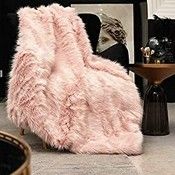 RRP £49.99 Pink Faux Fur Throw Blanket