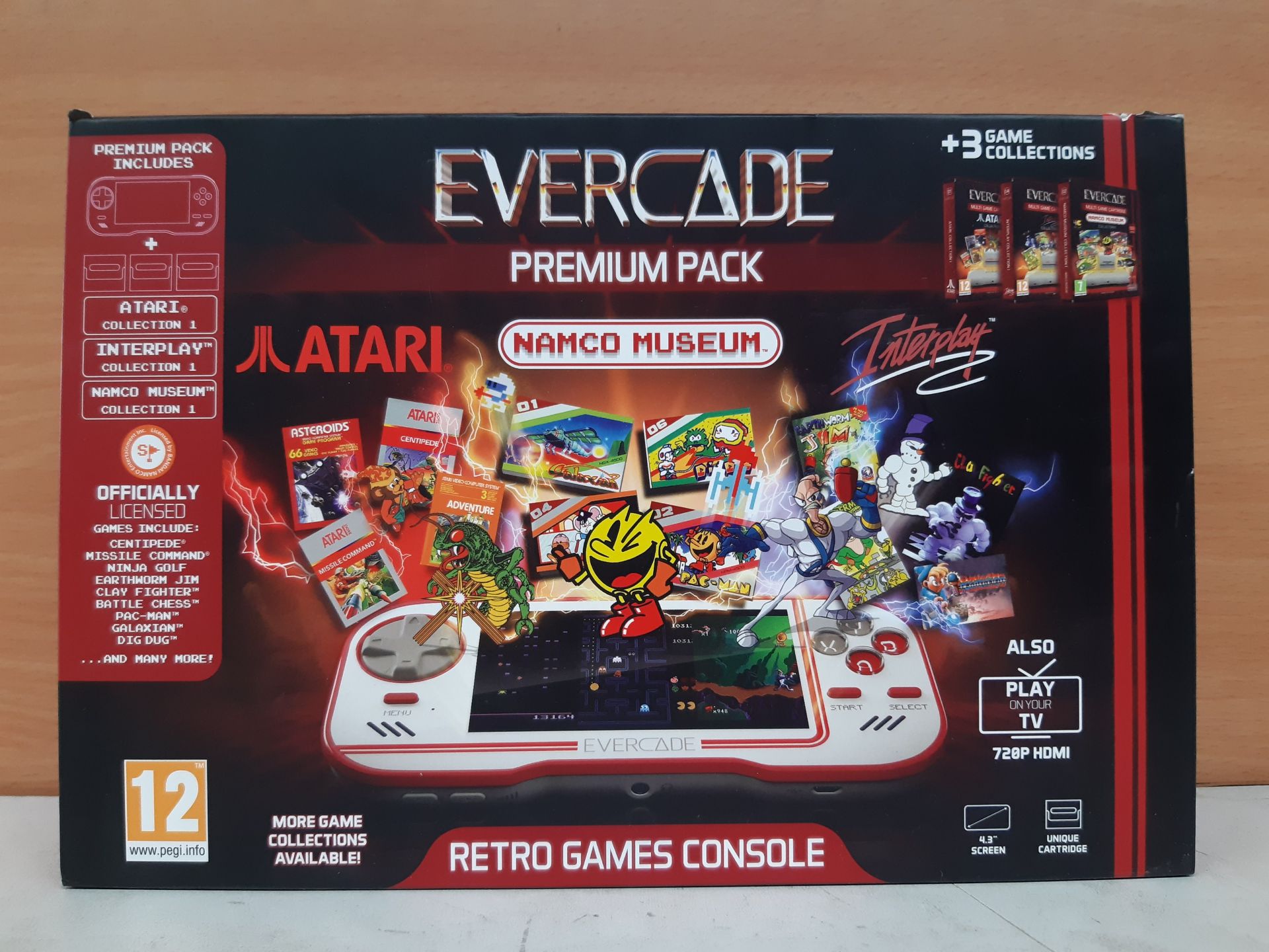 RRP £124.00 Evercade Retro Handheld Premium Pack - Image 2 of 2