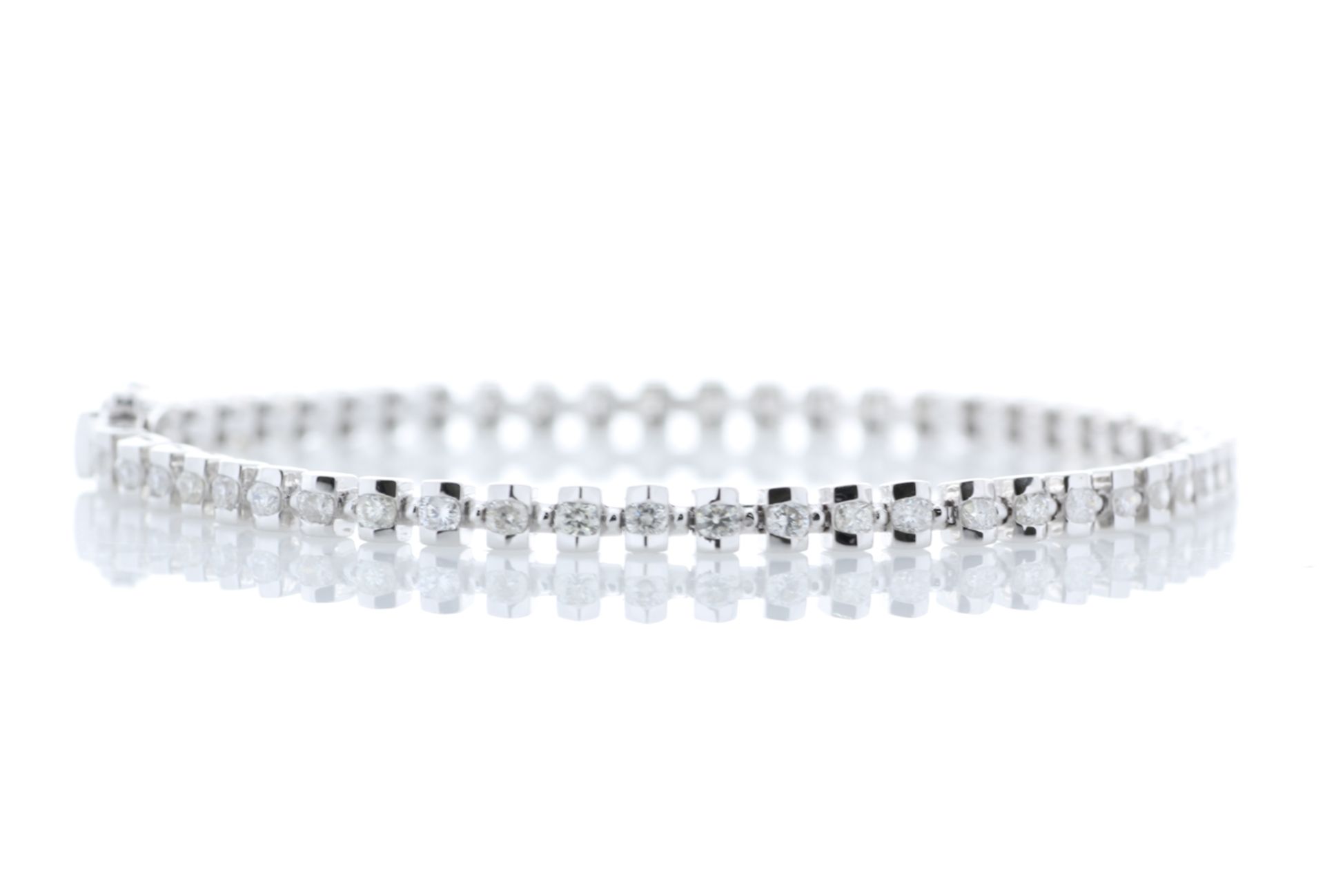 18ct White Gold Tennis Diamond Bracelet 1.82 Carats - Valued by GIE £20,345.00 - Fifty five round - Image 4 of 5