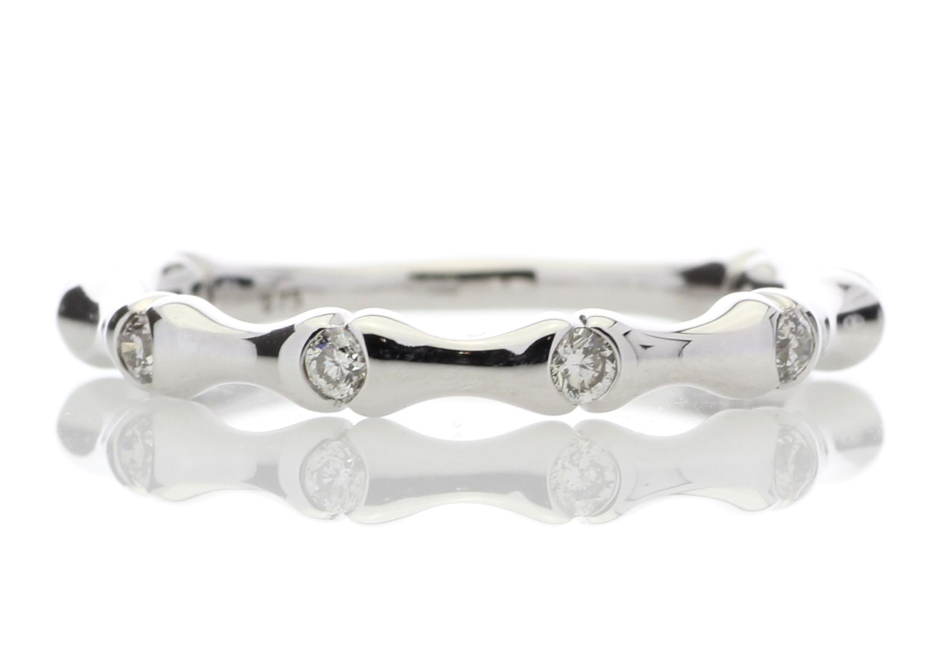 9ct White Gold Diamond Ring 0.12 Carats - Valued by GIE £1,970.00 - Beautiful in its simplicity