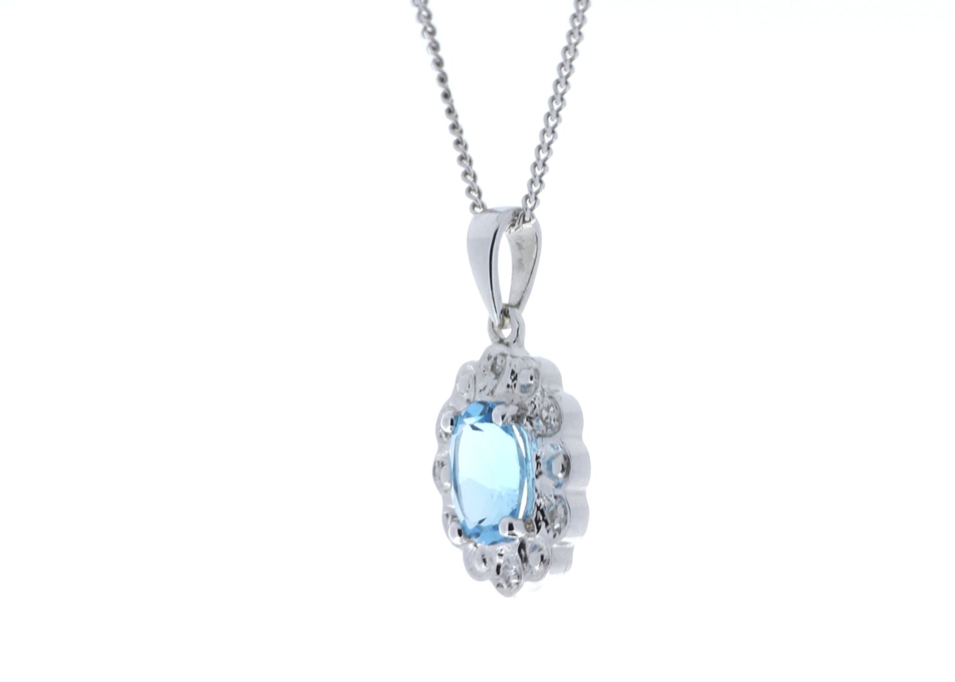 9ct White Gold Fancy Cluster Diamond Blue Topaz Pendant 0.02 Carats - Valued by AGI £259.00 - 9ct - Image 4 of 5