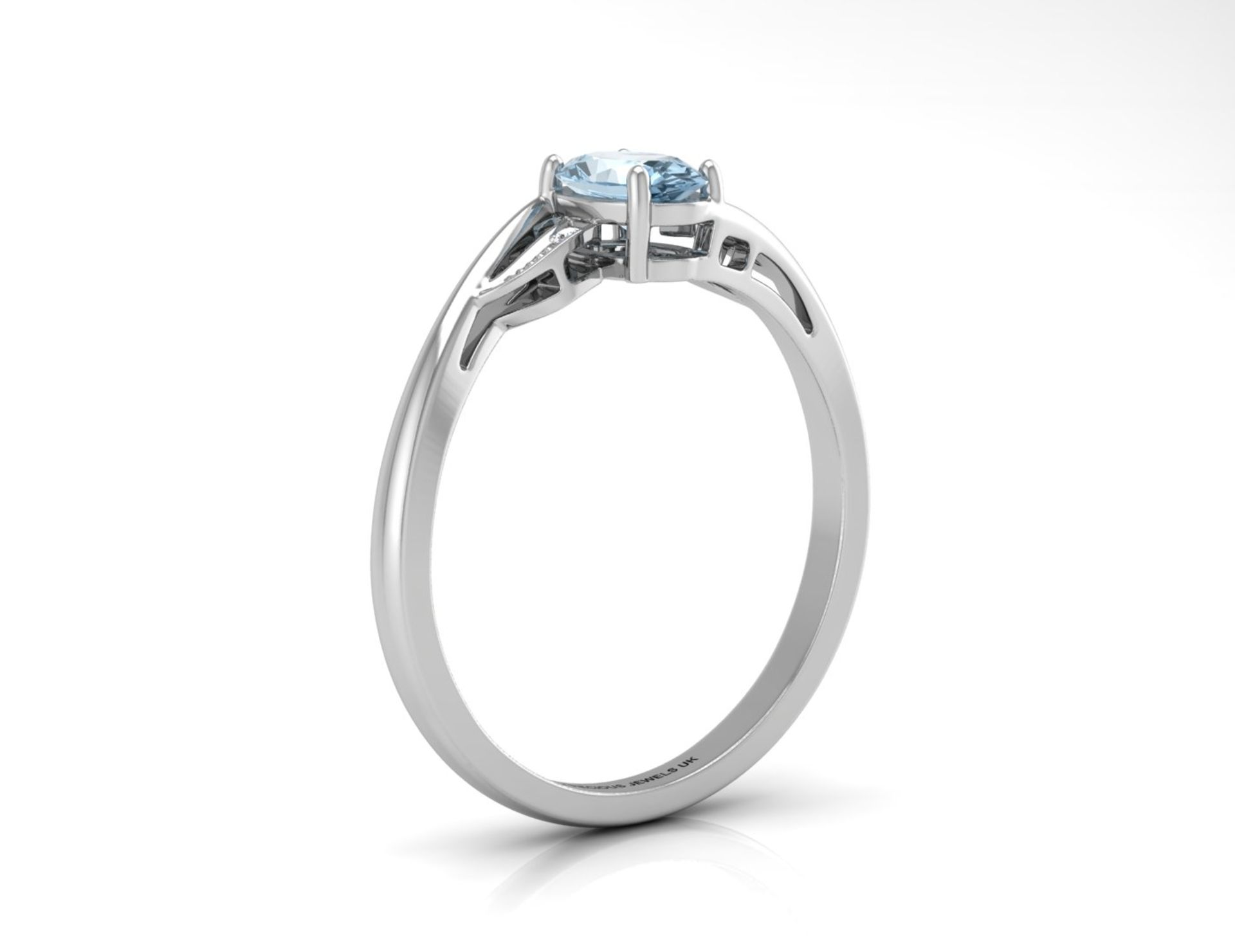 9ct White Gold Fancy Cluster Diamond Blue Topaz Ring 0.10 Carats - Valued by GIE £905.00 - An oval - Image 2 of 5