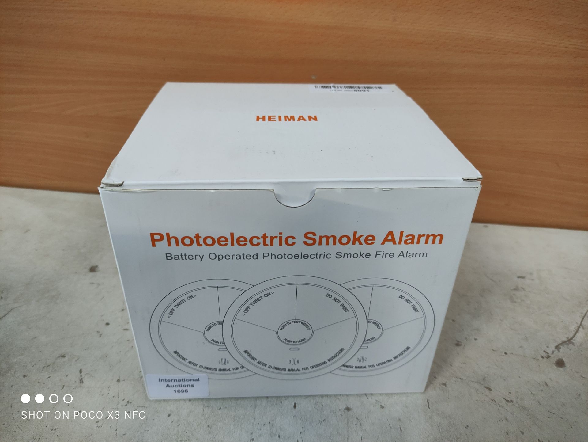 RRP £36.60 HEIMAN 10 Year Optical Smoke Alarm Detector - Image 2 of 2