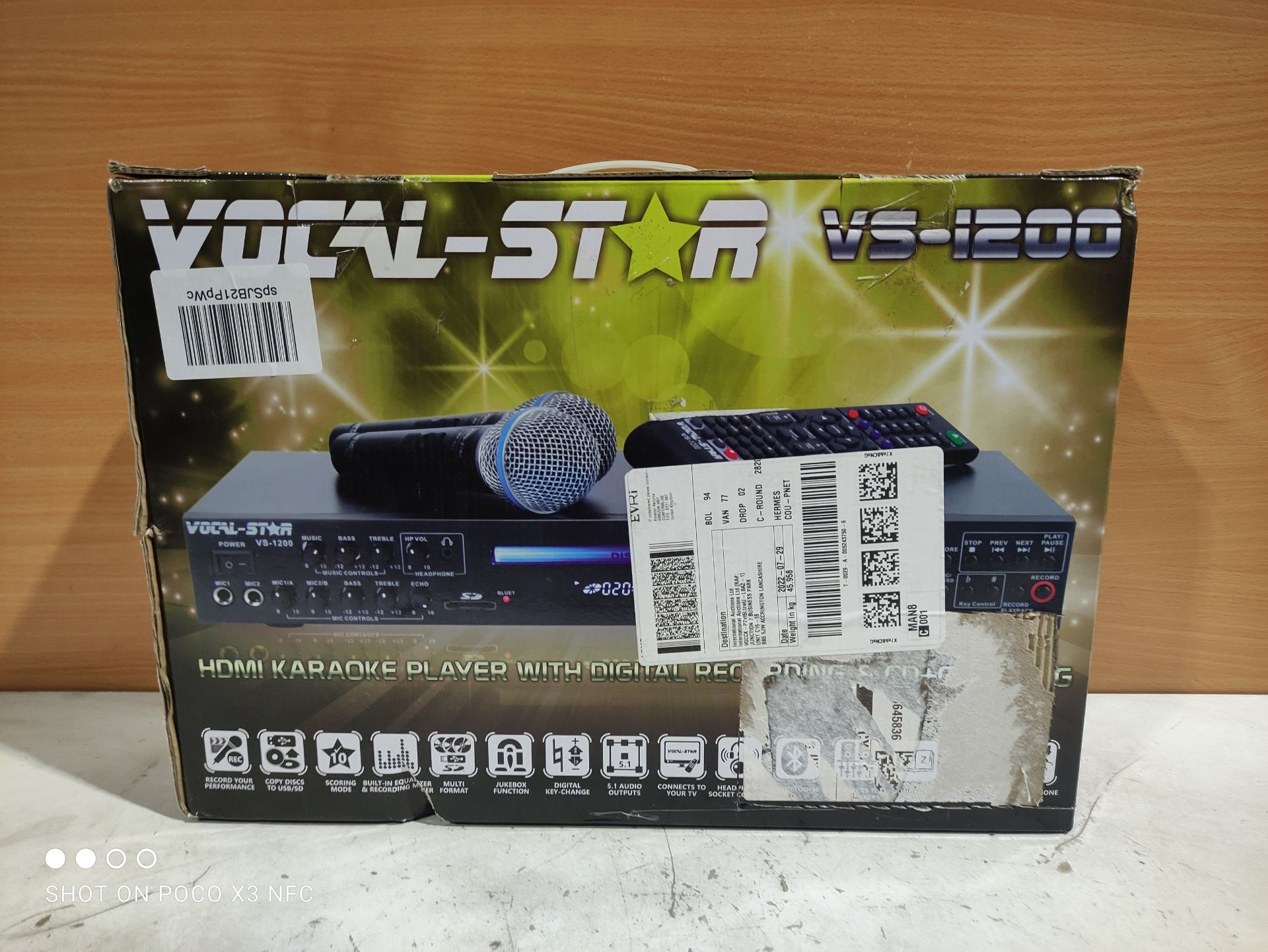 RRP £134.54 Vocal-Star Karaoke Machine with Microphones - Image 2 of 2