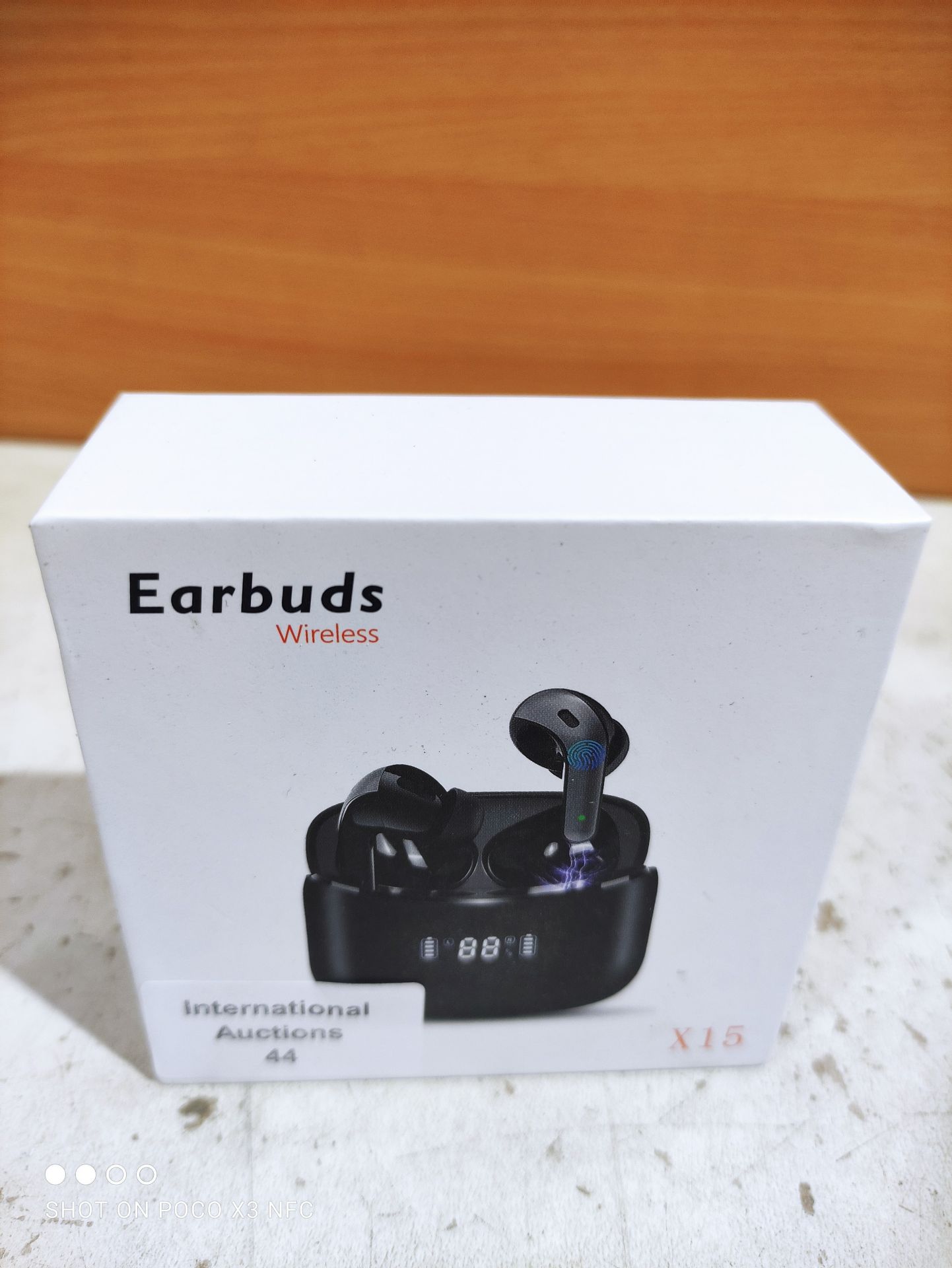 RRP £25.99 Wireless Earbuds Earphones Bluetooth 5.0 LED Display - Image 2 of 2