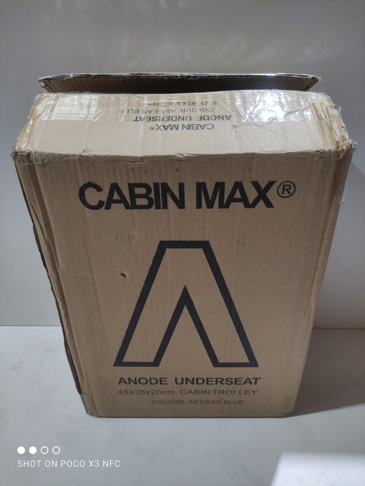 RRP £49.94 Cabin Max Anode Carry on Suitcase 45x36x20cm Lightweight - Image 2 of 2