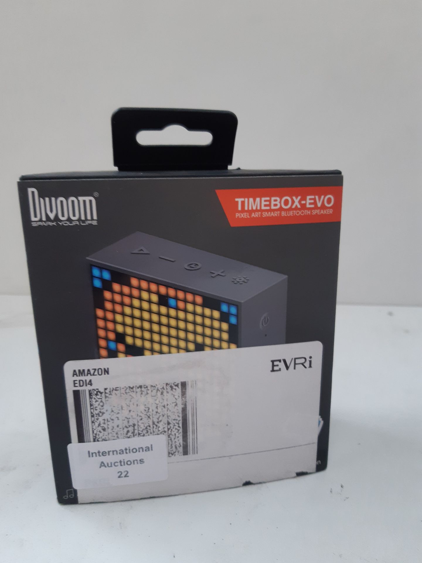 RRP £49.98 Divoom Timebox evo Pixel Art LED Bluetooth Speaker App Control - Image 2 of 2