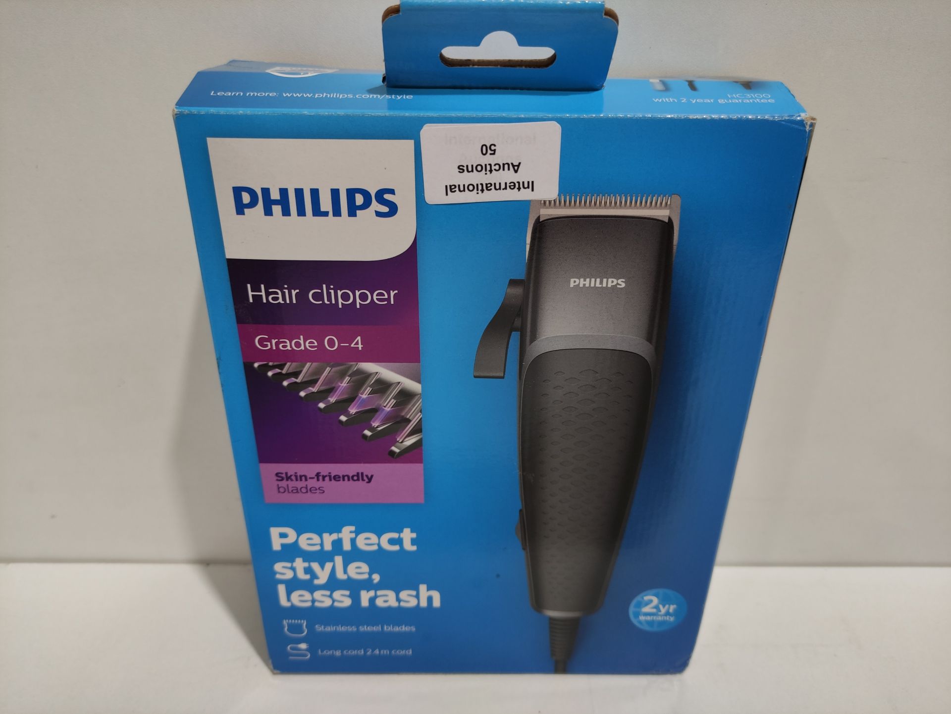 RRP £23.17 Philips Series 3000 Head and Face Hair Clipper with - Image 2 of 2