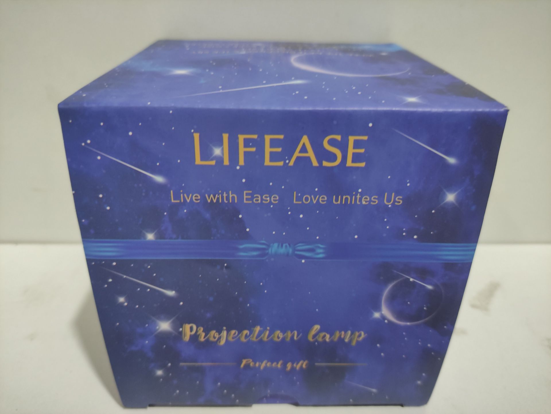 RRP £16.99 LIFEASE Night Light Projector for Kids Rechargeable - Image 2 of 2