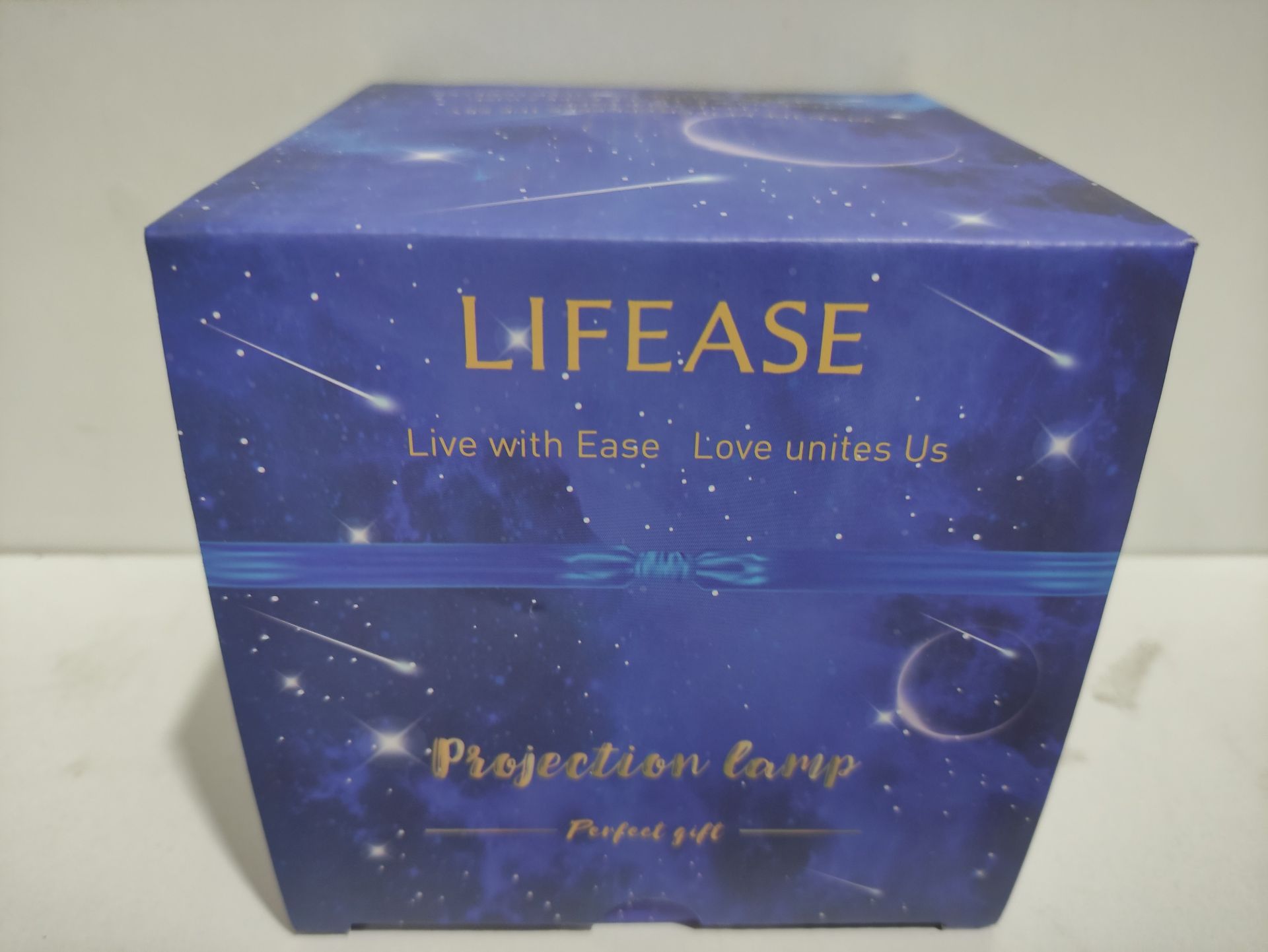 RRP £16.99 LIFEASE Night Light Projector for Kids Rechargeable - Image 2 of 2