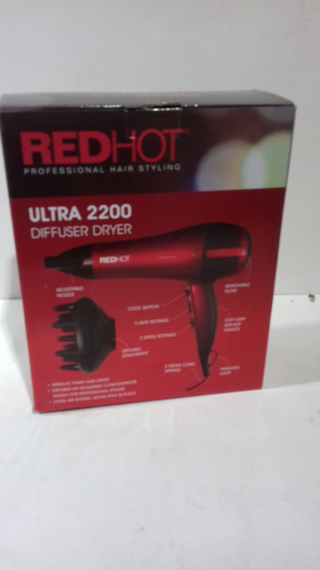 RRP £16.50 Red Hot 37010 2200W Professional Hair Dryer With Diffuser - Image 2 of 2