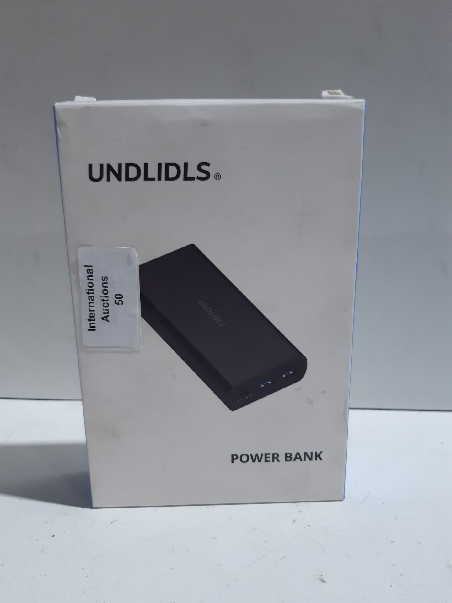 RRP £16.98 Undlidls Power Bank - Image 2 of 2