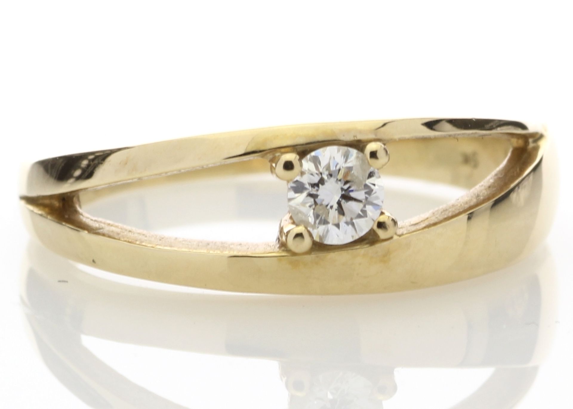 9ct Yellow Gold Single Stone Claw Set Diamond Ring 0.18 Carats - Valued by AGI £975.00 - A natural - Image 4 of 4