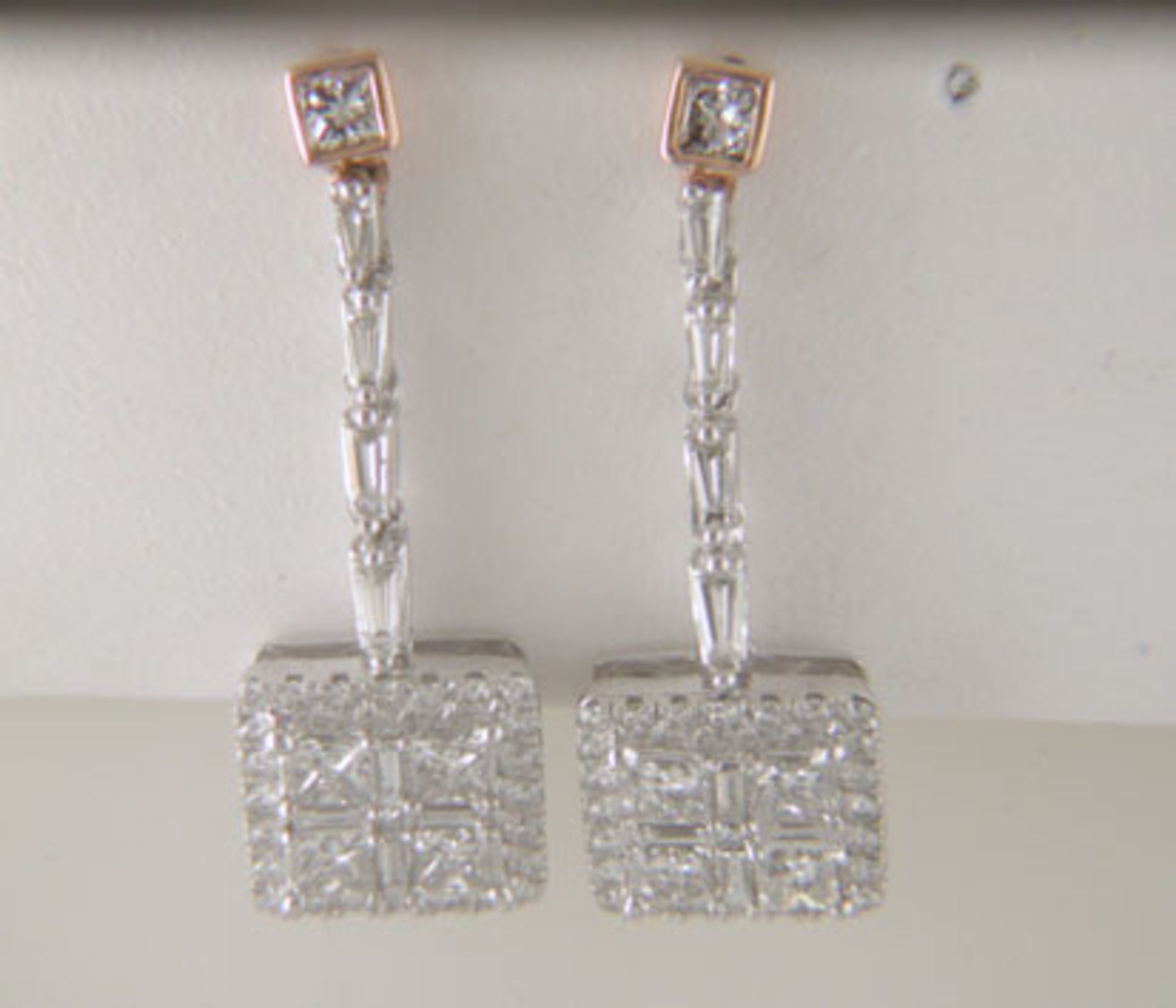 14ct Gold Fancy Cluster Diamond Earring 1.50 Carats - Valued by GIE - 14ct Gold Fancy Cluster