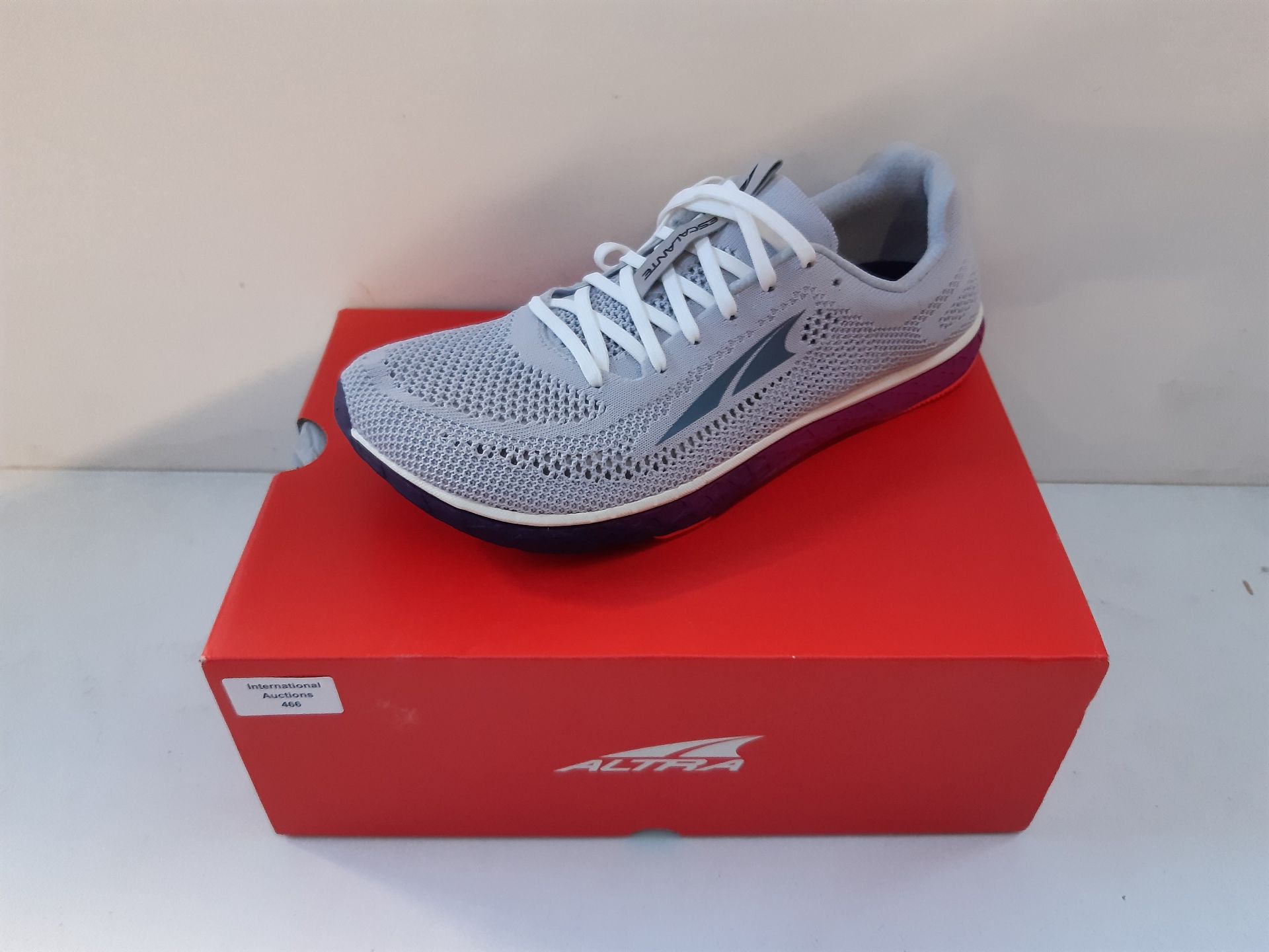 RRP £128.98 Altra Escalante Racer Women's Running Shoes - SS22-9 Grey - Image 2 of 2