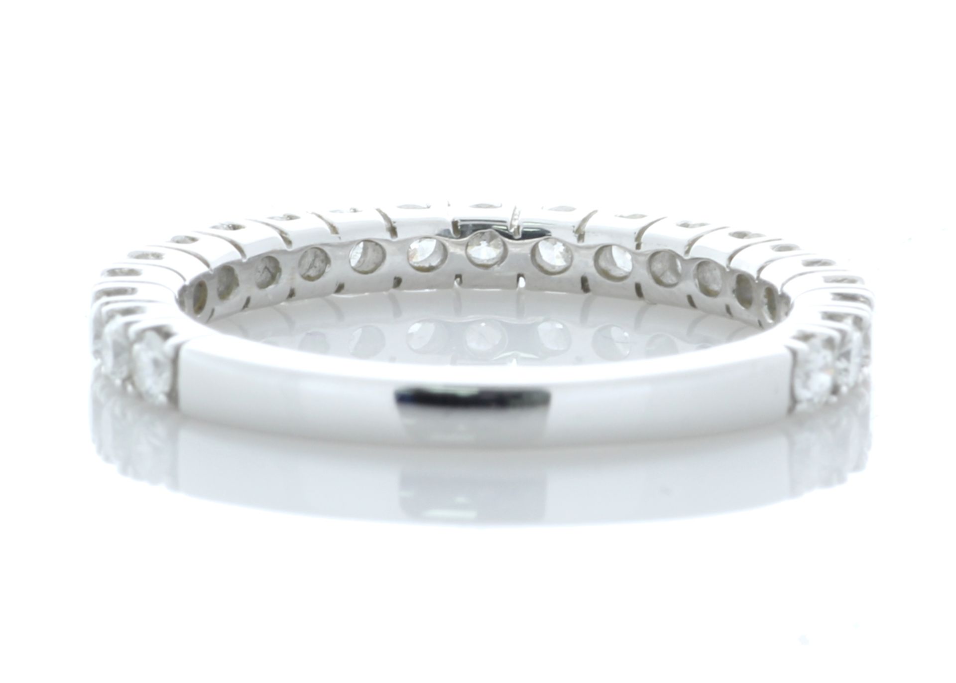 18ct White Gold Claw Set Full Eternity Diamond Ring 0.72 Carats - Valued by AGI £4,850.00 - Twenty - Image 3 of 4