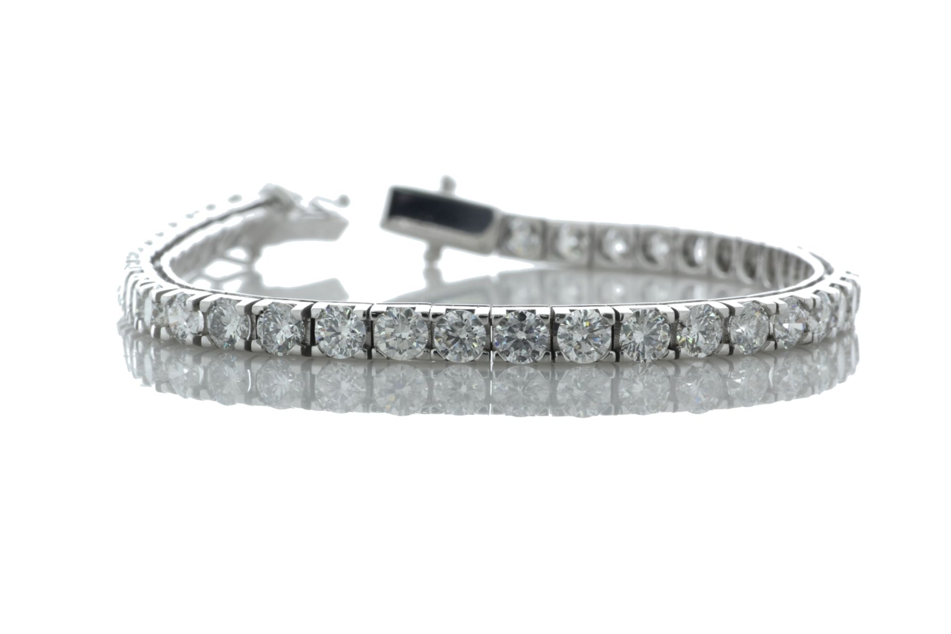 18ct White Gold Tennis Diamond Bracelet 9.05 Carats - Valued by AGI £28,950.00 - 18ct White Gold