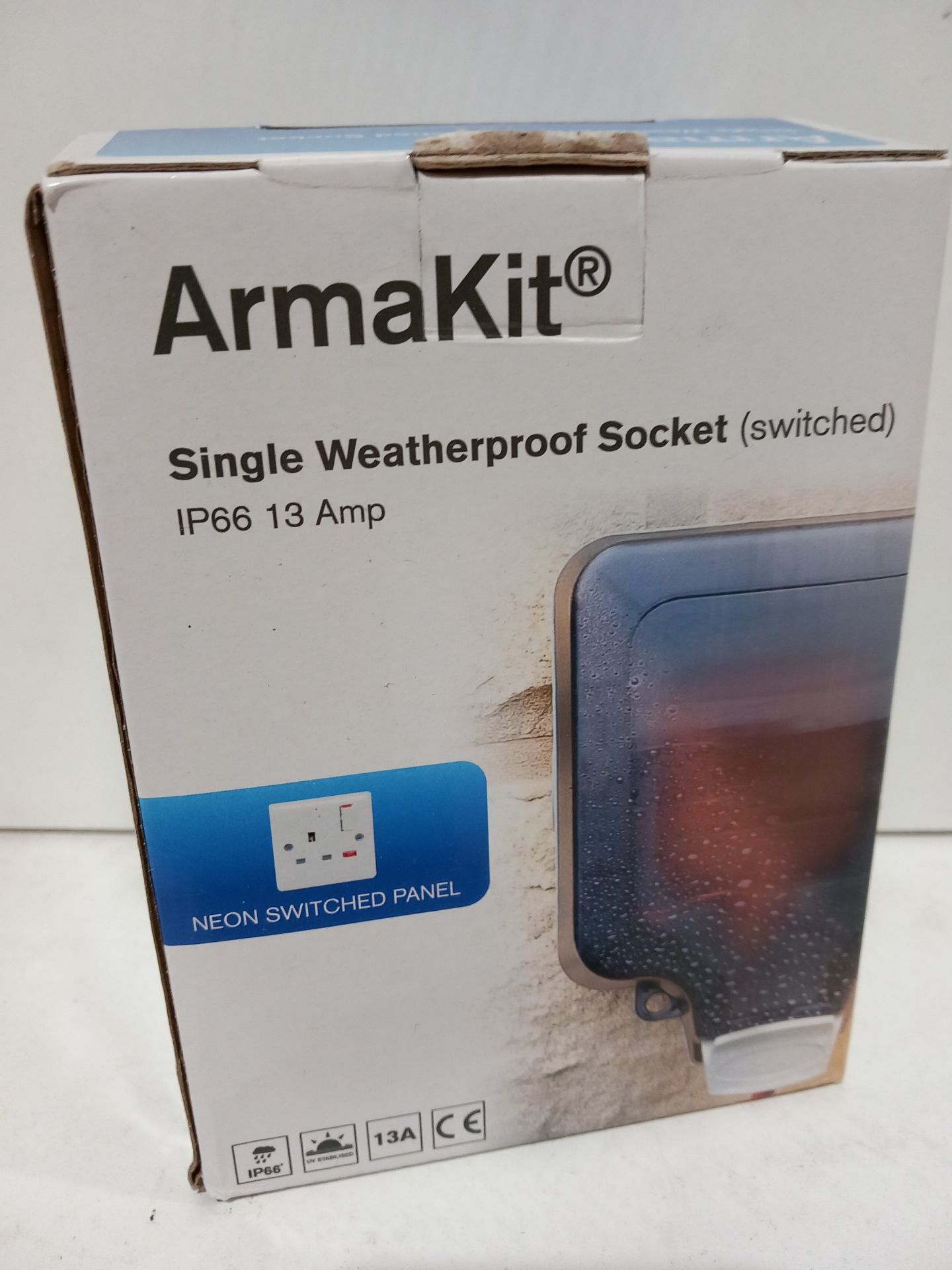 RRP £9.98 ArmaKit WS1 Single Outdoor Socket Box Waterproof IP66 - Image 2 of 2
