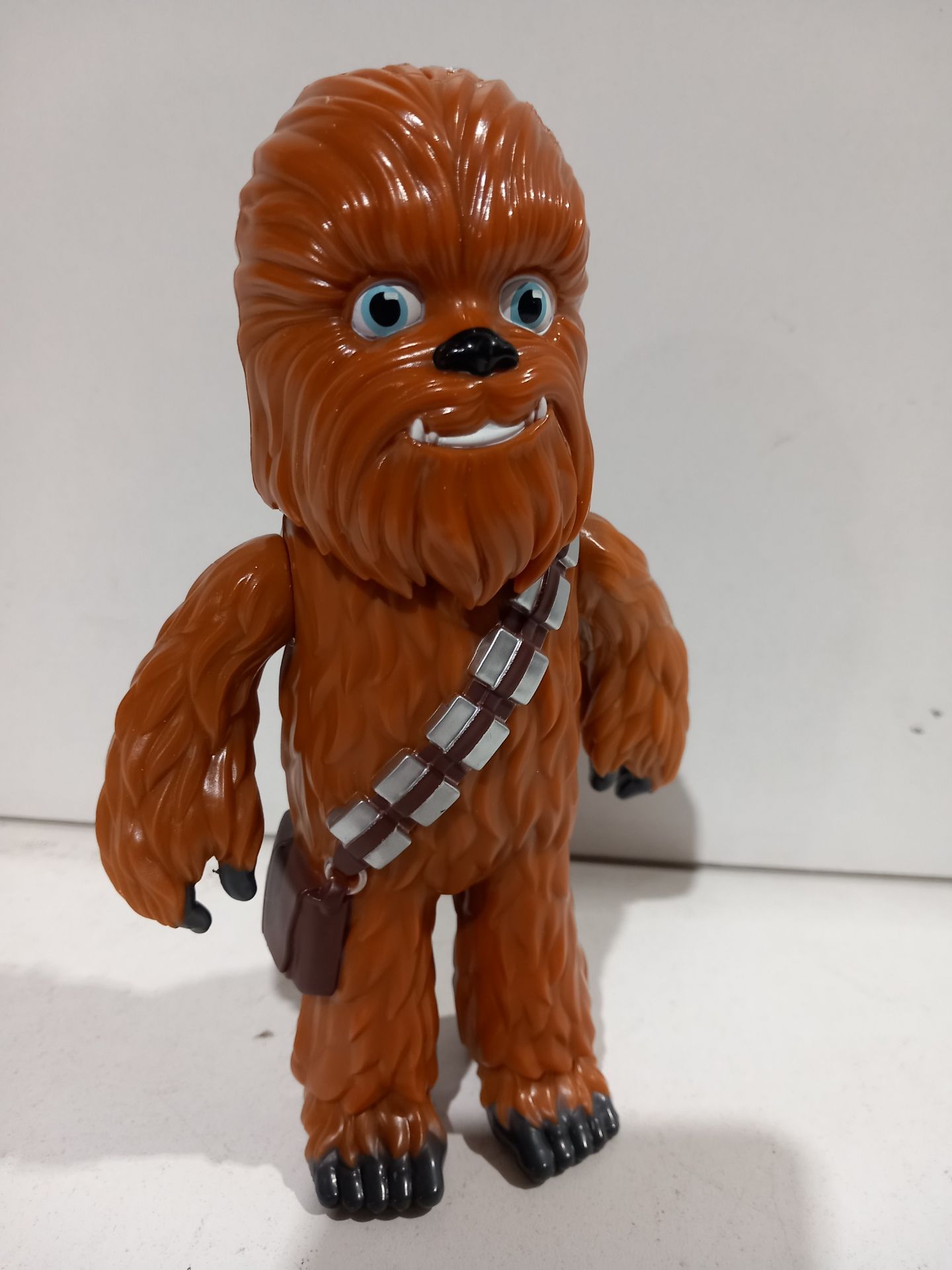 RRP £8.75 Hasbro Bop It! Star Wars Chewie Game - Image 2 of 2