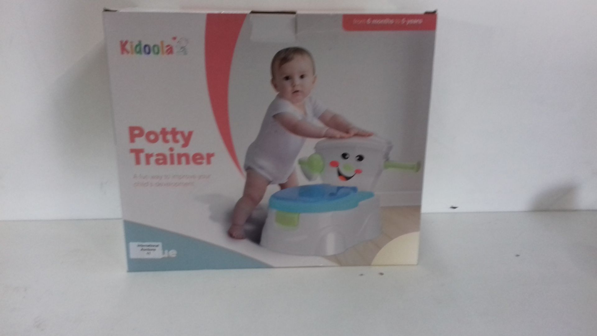 RRP £24.68 KIDOOLA Blue Potty Training Toilet Seat | Toilet Potty Seat with Splash Guard - Image 2 of 2
