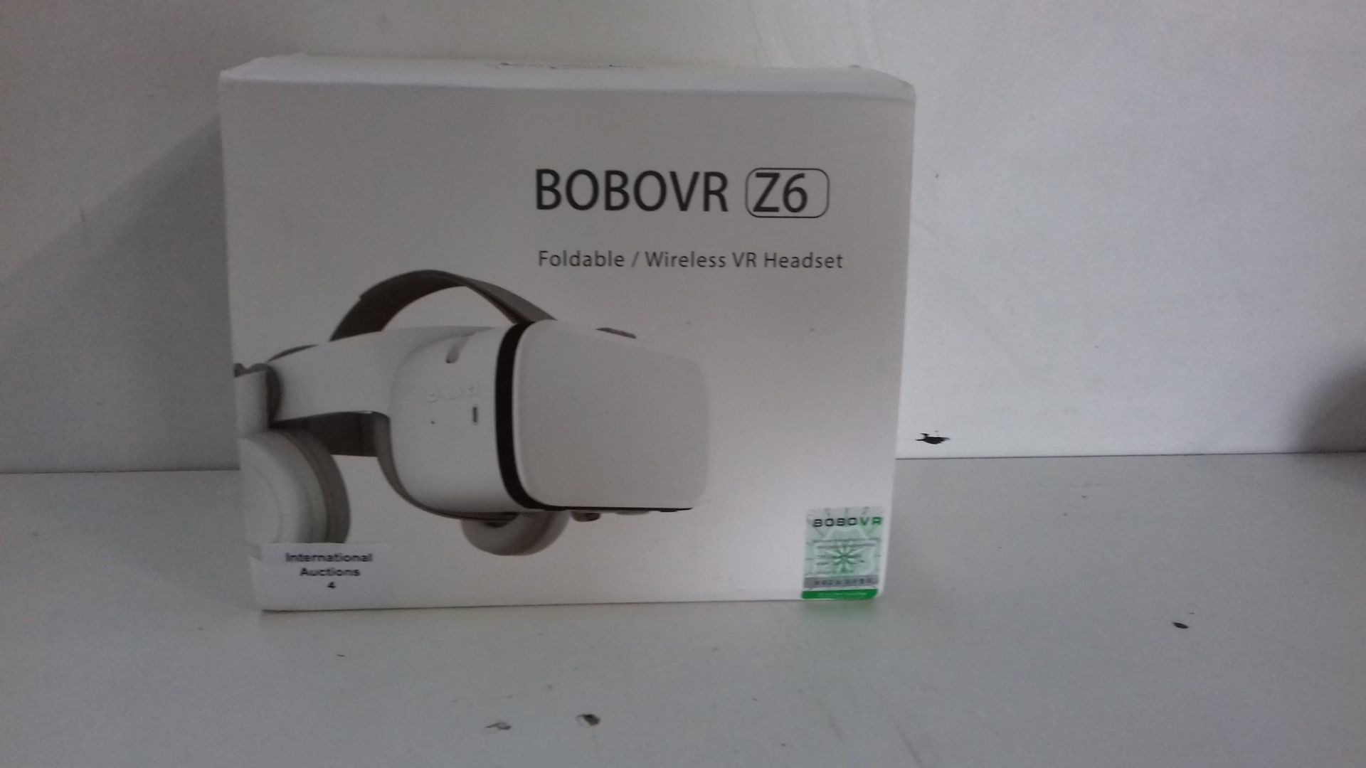 RRP £119.99 3D Virtual Reality VR Headset with Wireless Remote Bluetooth - Image 2 of 2