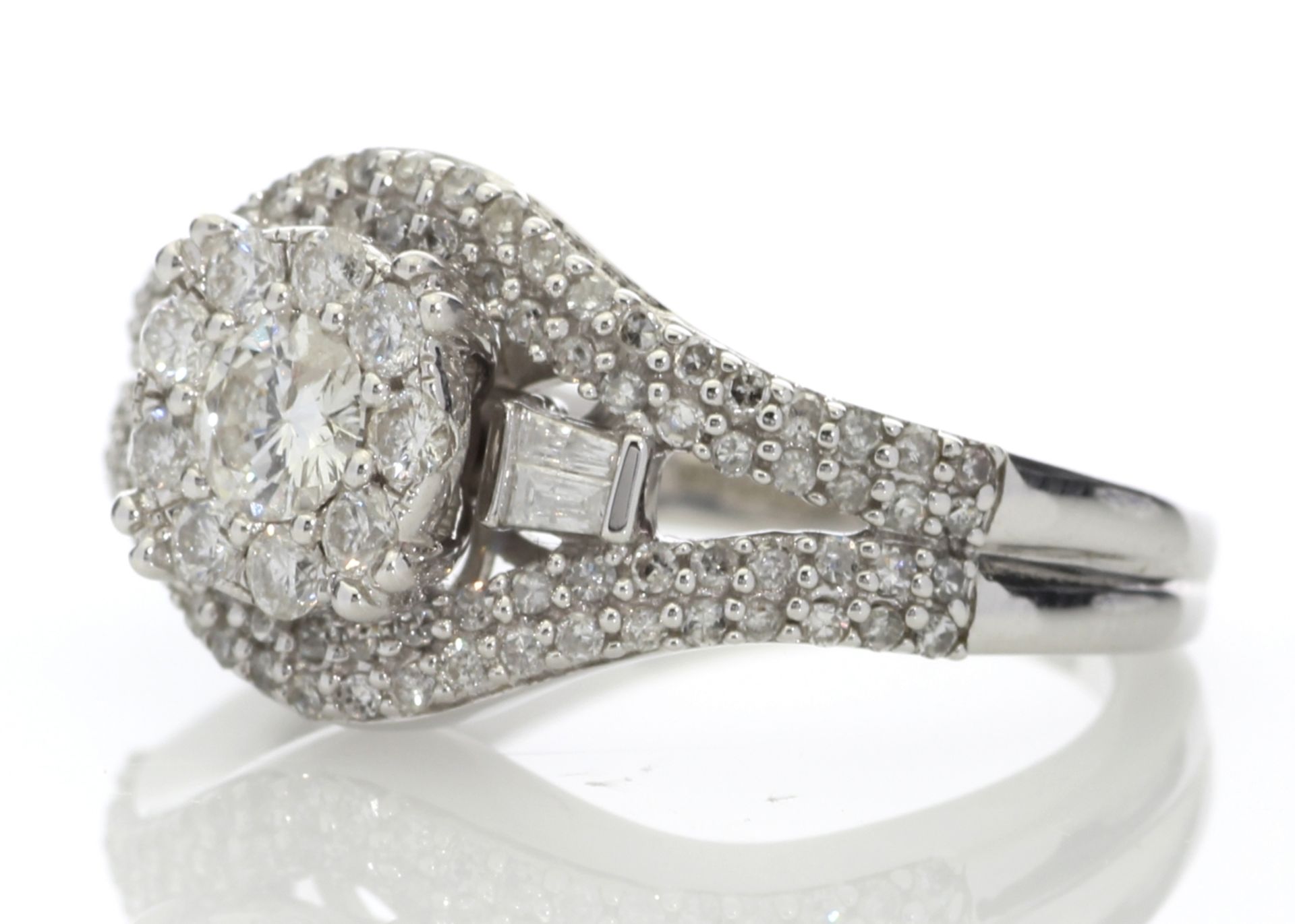 9ct White Gold Round Cluster Claw Set Diamond Ring 1.00 Carats - Valued by AGI £4,180.00 - This - Image 2 of 4