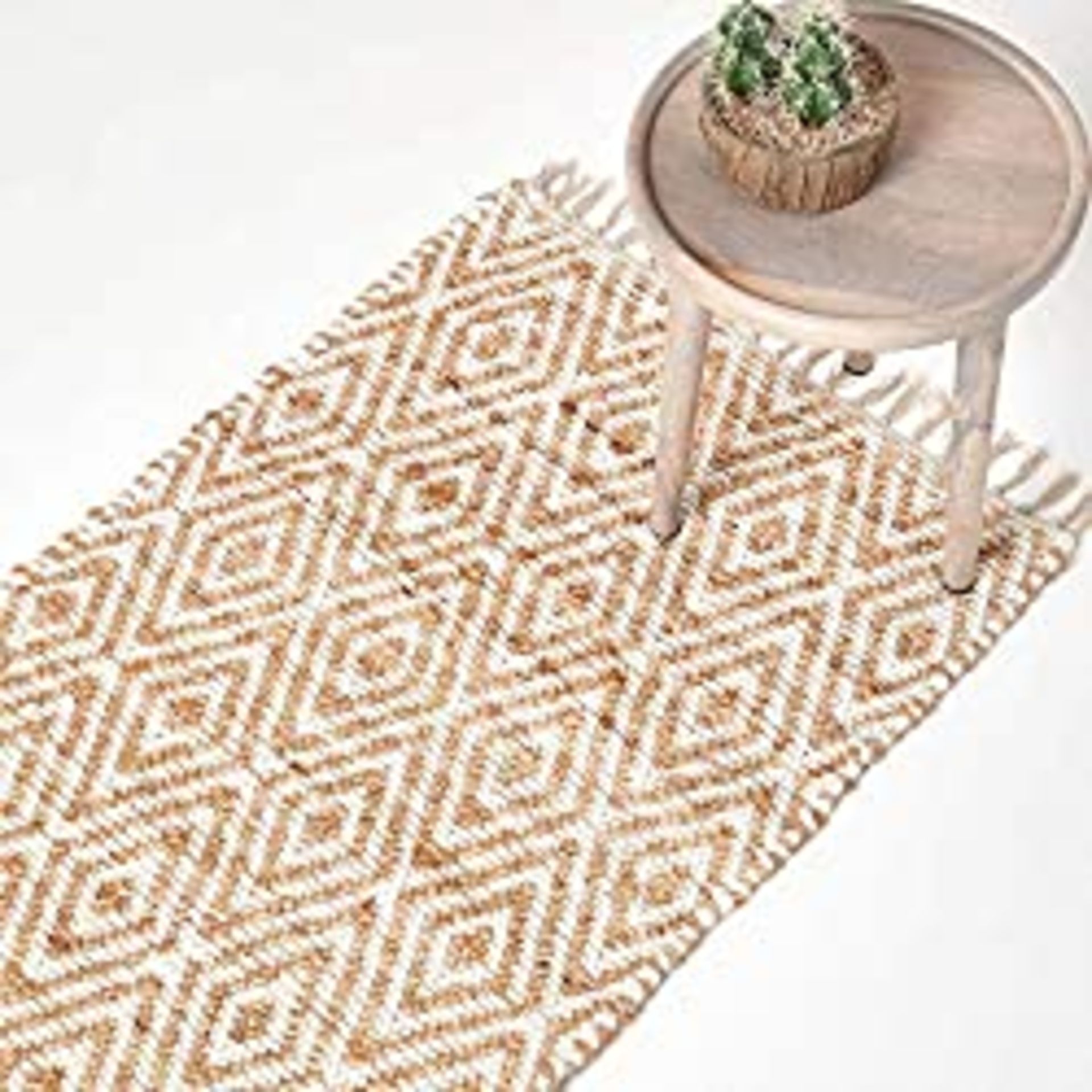 RRP £26.00 HOMESCAPES Geometric Hallway Runner Handwoven Natural