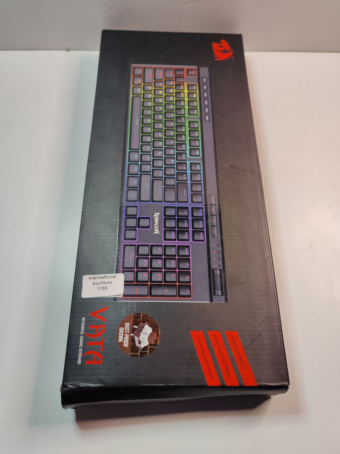 RRP £61.94 Redragon K580 VATA US layout RGB LED Backlit Mechanical Gaming Keyboard - Image 2 of 2