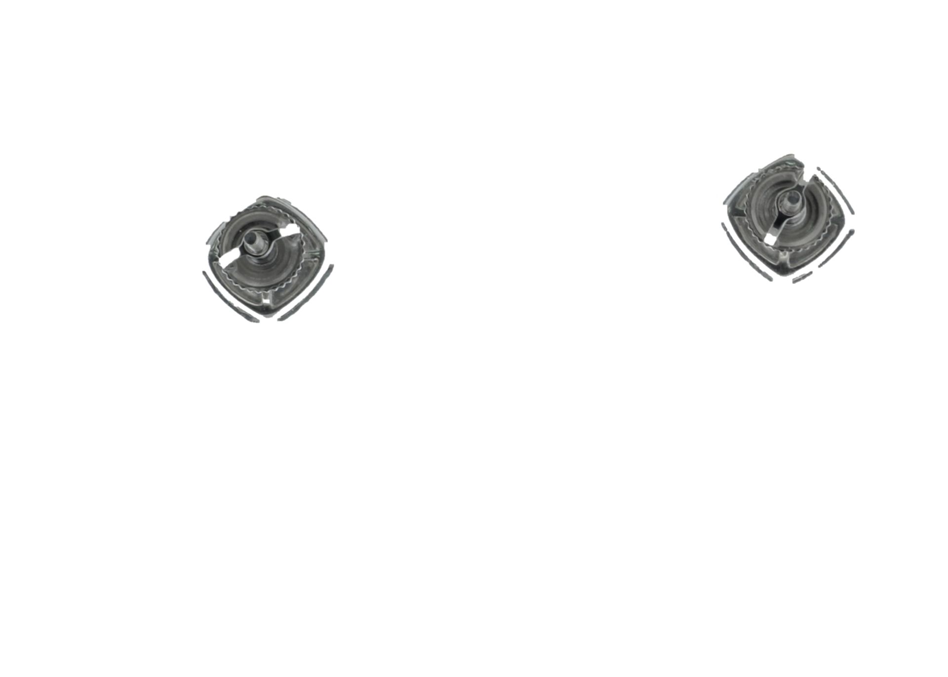 9ct White Gold Earring 0.23 Carats - Valued by GIE - Vibrant 9ct white gold cluster stud earrings - Image 3 of 4