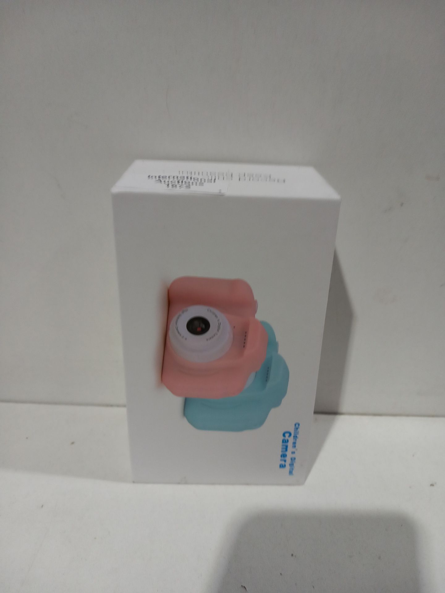 RRP £15.98 COOZi UPGRADED 1080p Kids Digital Camera with 32gb - Image 2 of 2