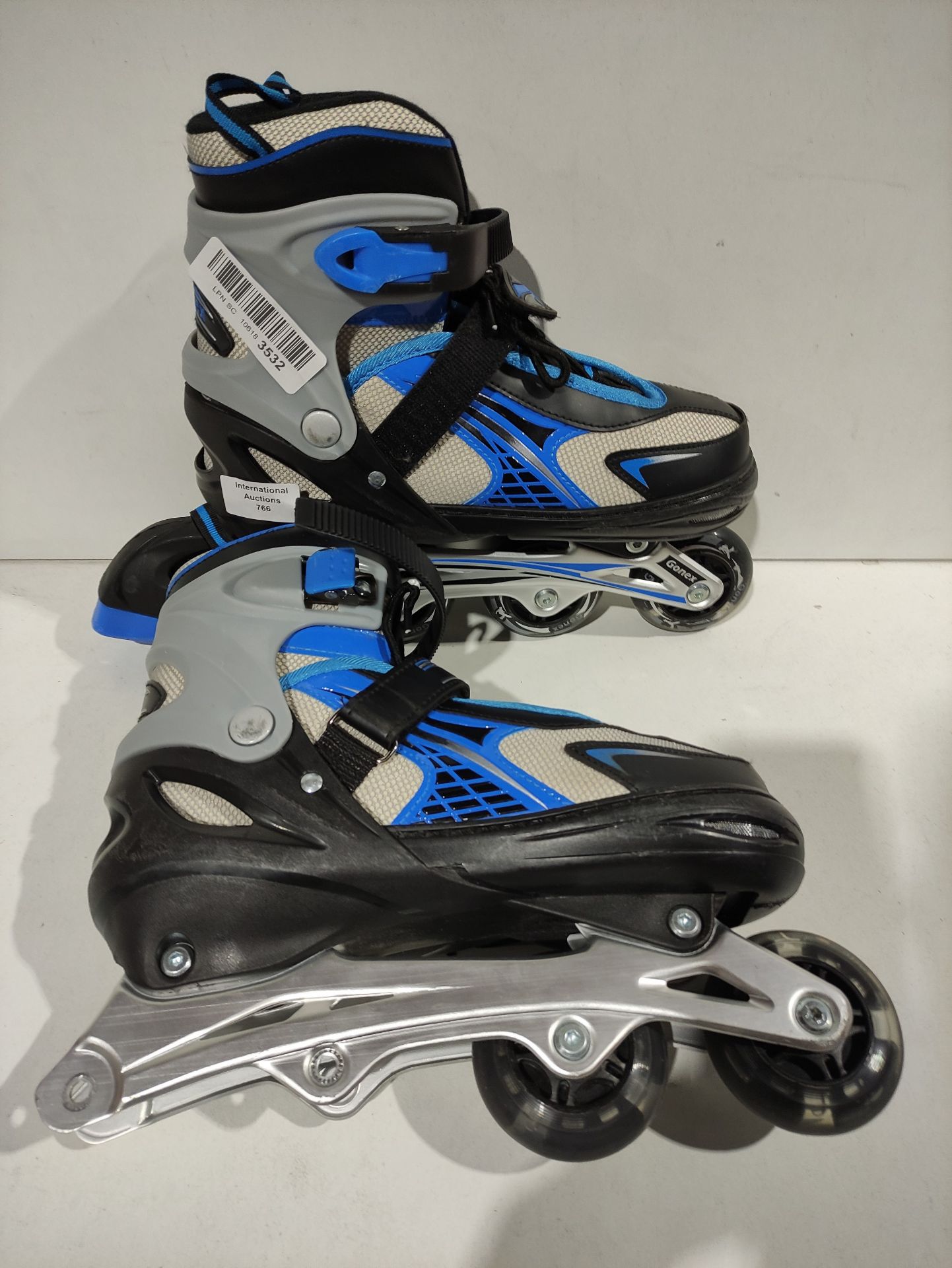 RRP £35.99 Gonex Inline Skates - Image 2 of 2