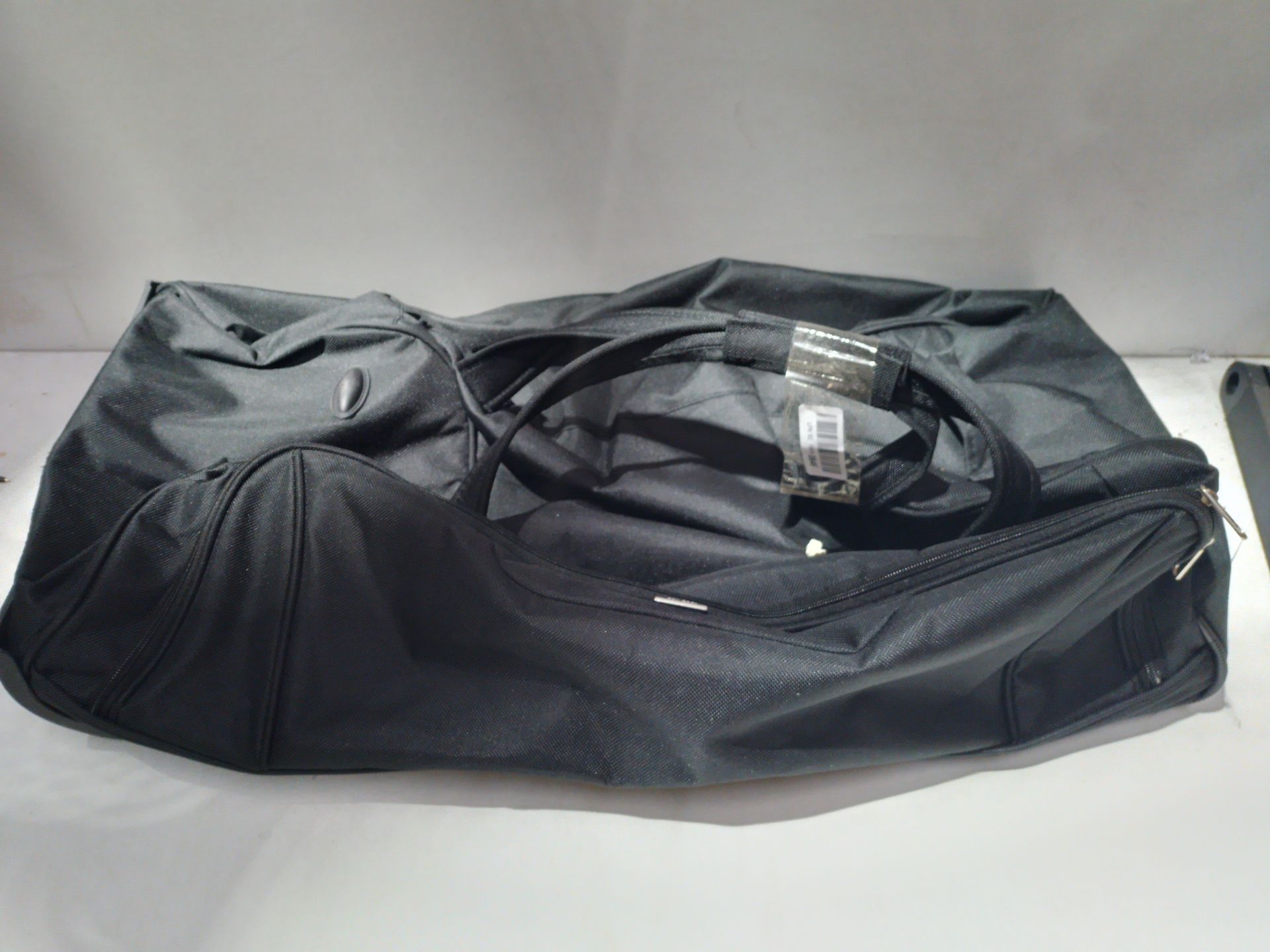 RRP £49.99 Bon Go t Large Wheely Travel Duffel Bag Telescopic - Image 2 of 2