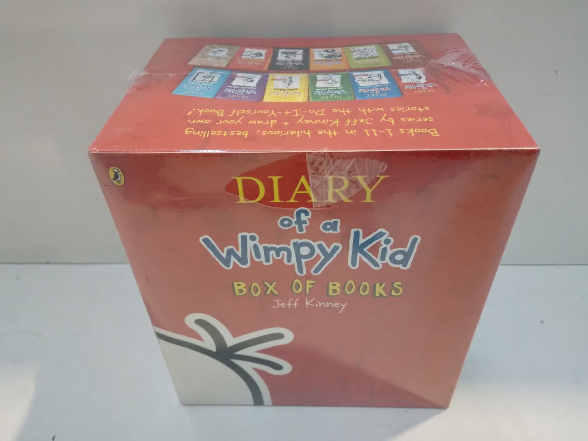 RRP £34.79 Diary of a Wimpy Kid Collection 12 Books Box Set - Image 4 of 4