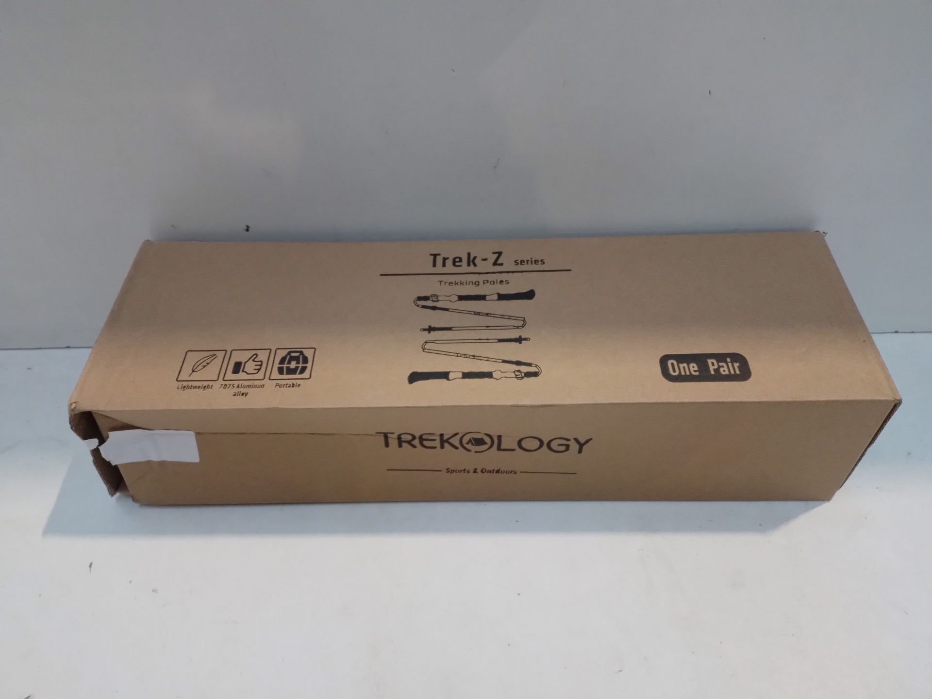 RRP £28.67 Trekology Trek-Z Cork Handle Trekking Poles Collapsible - Image 4 of 4