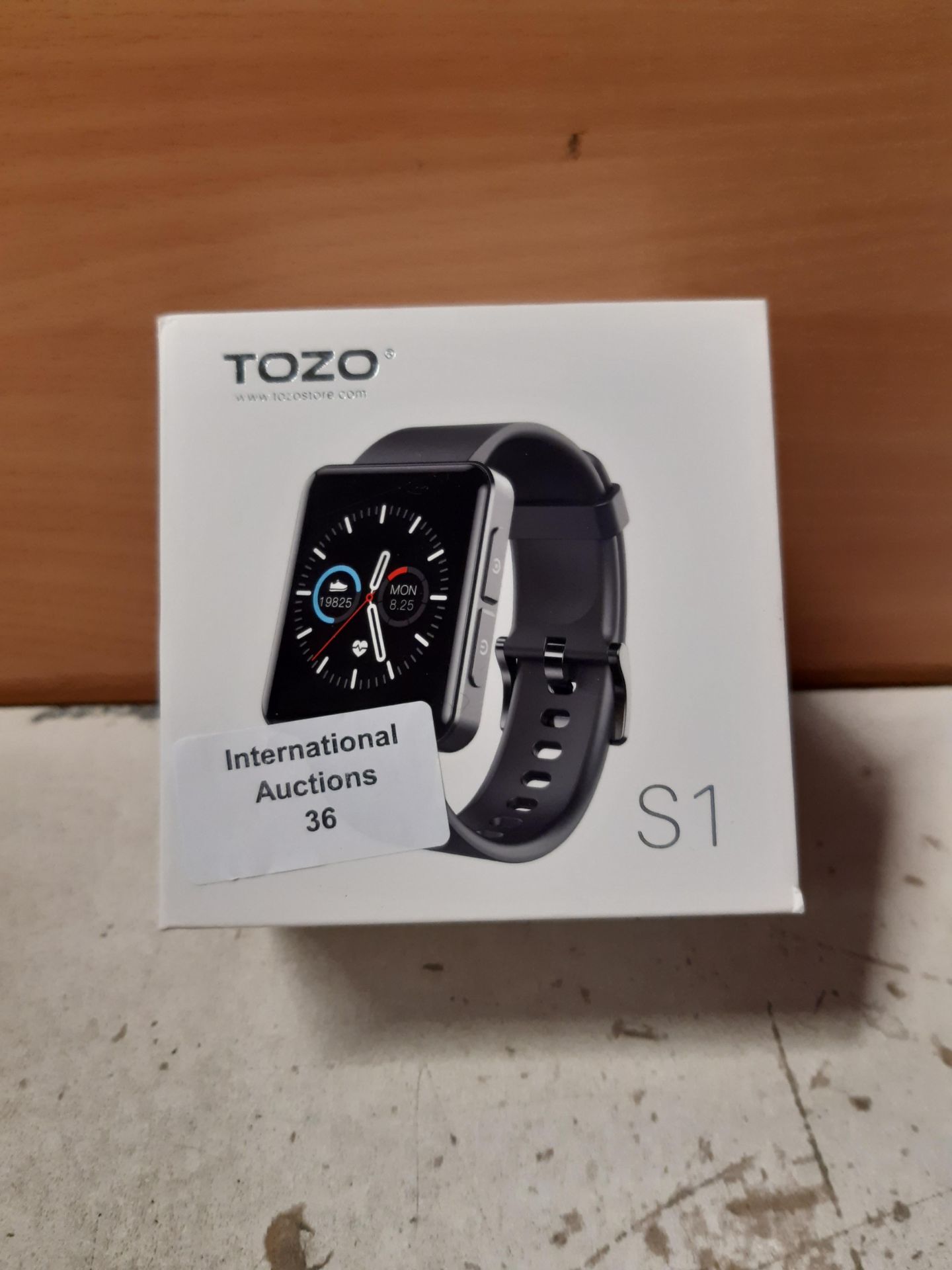 RRP £47.99 TOZO S1 Smart Watch Bluetooth 5.0 Activity Tracker - Image 2 of 2